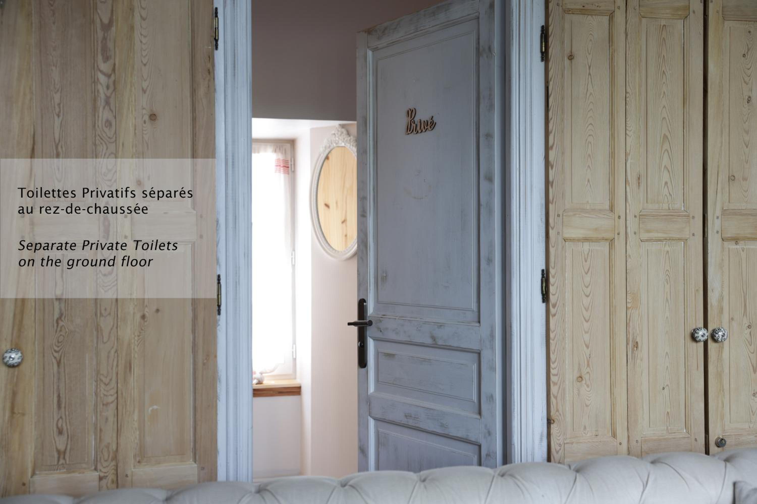 Double Room with Private External Bathroom