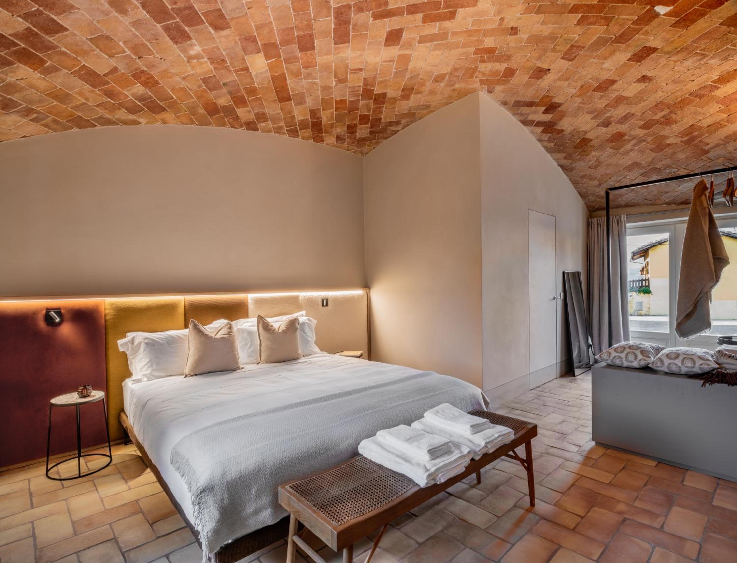Junior Suite with Garden View photo 1