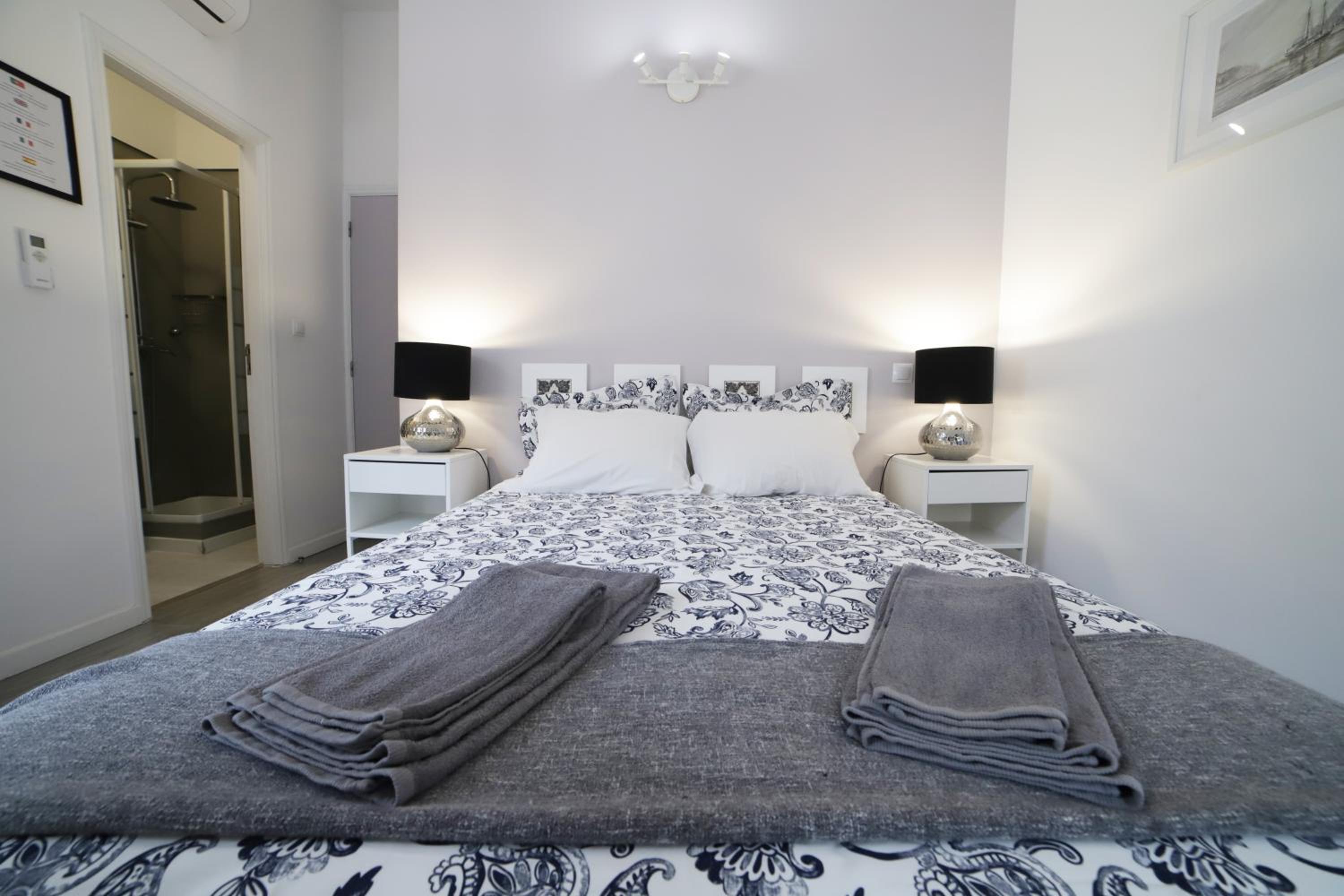 Double Room - Photo 31