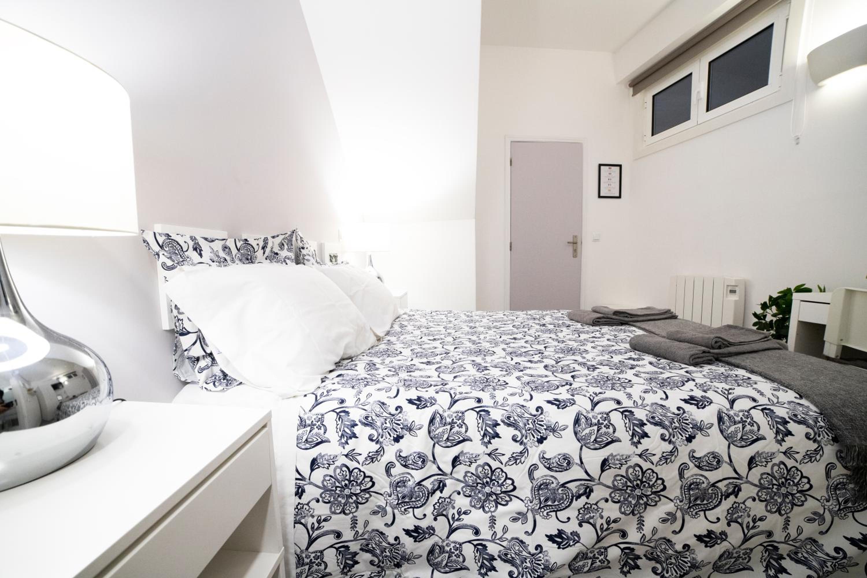 Inside Doube Room  - Photo 21