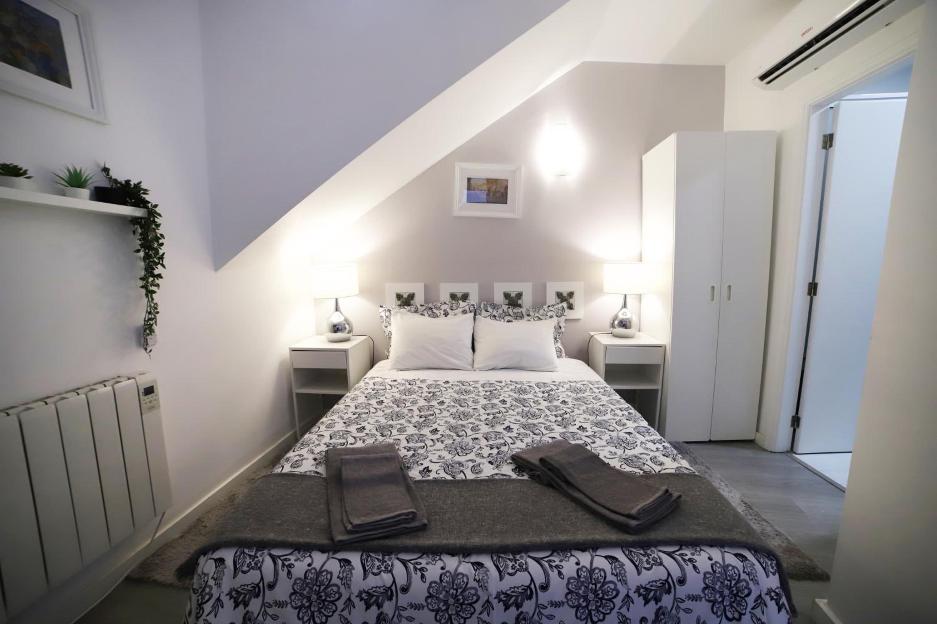 Inside Doube Room  - Photo 38