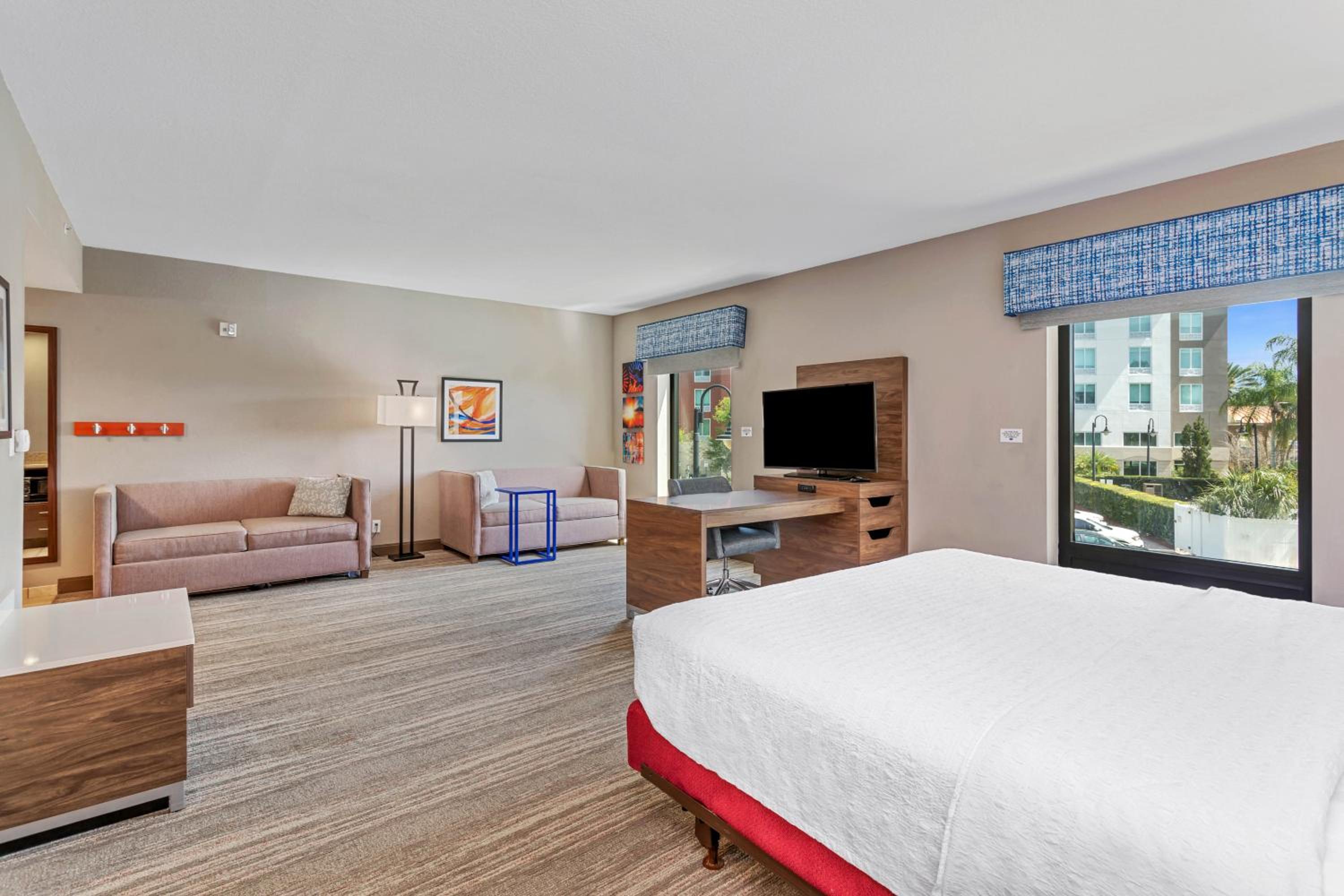 King Room with Roll-In Shower - Disability Access