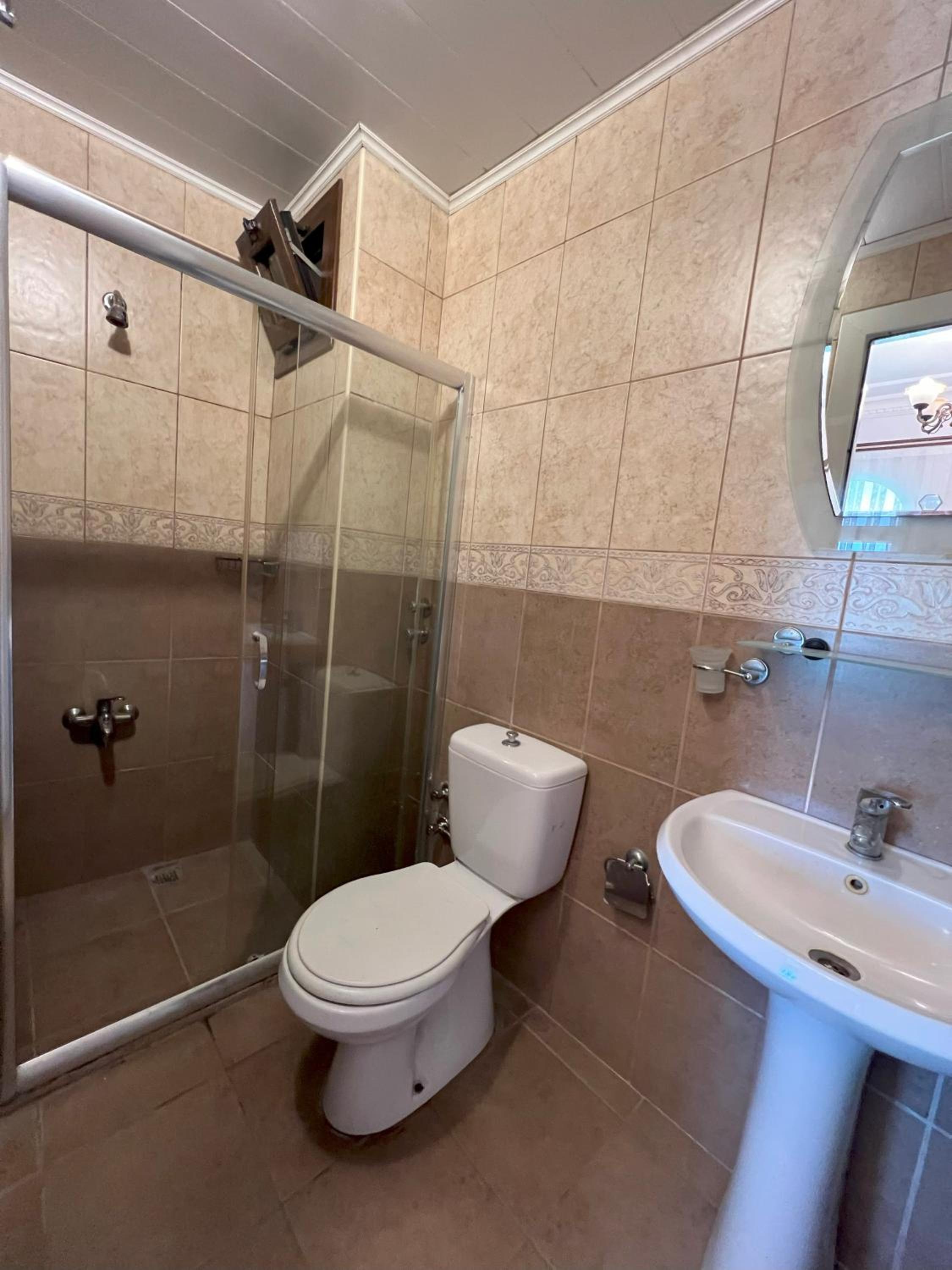 Double Room - Photo 2