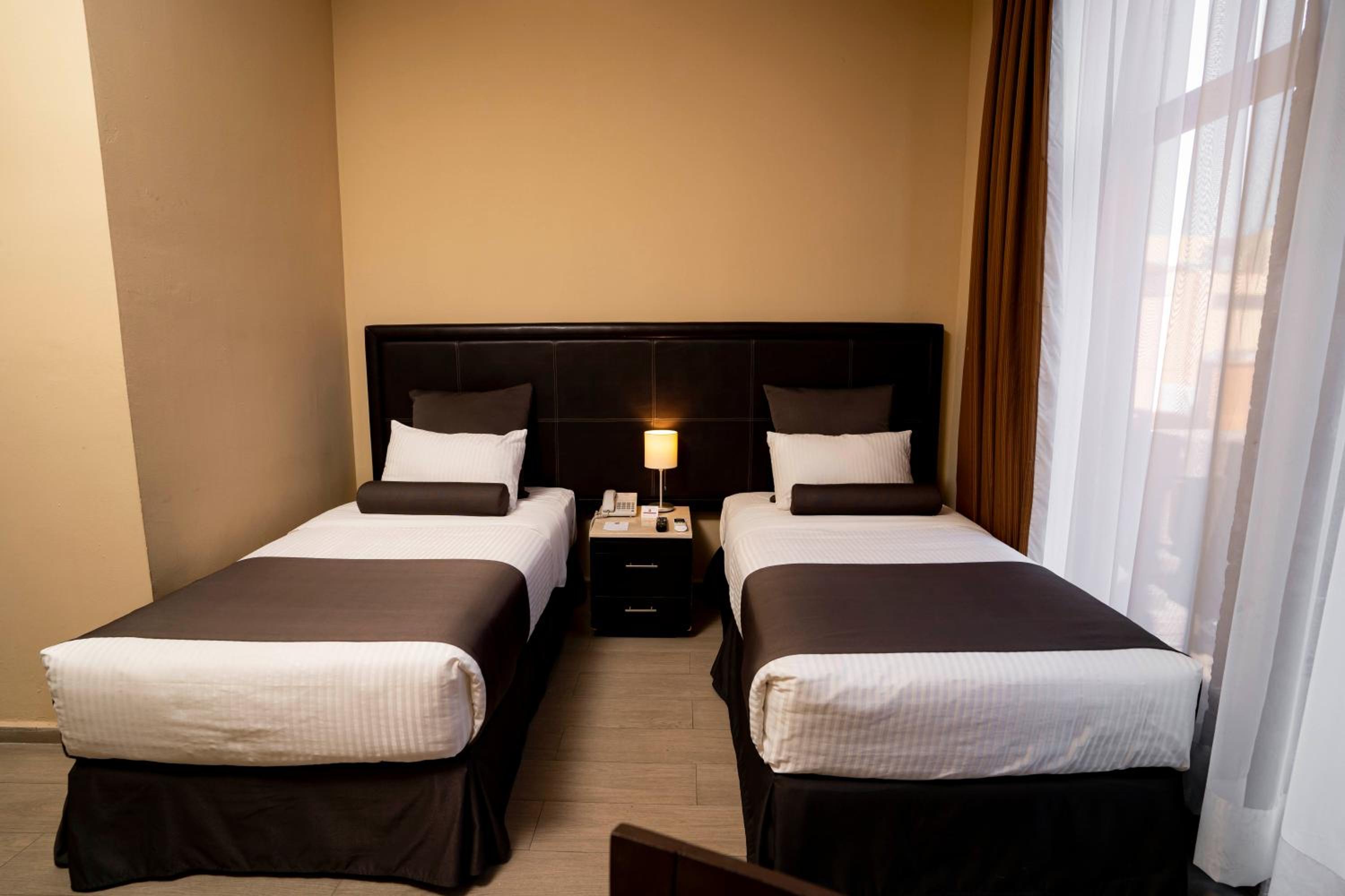Double Room with Balcony photo 3