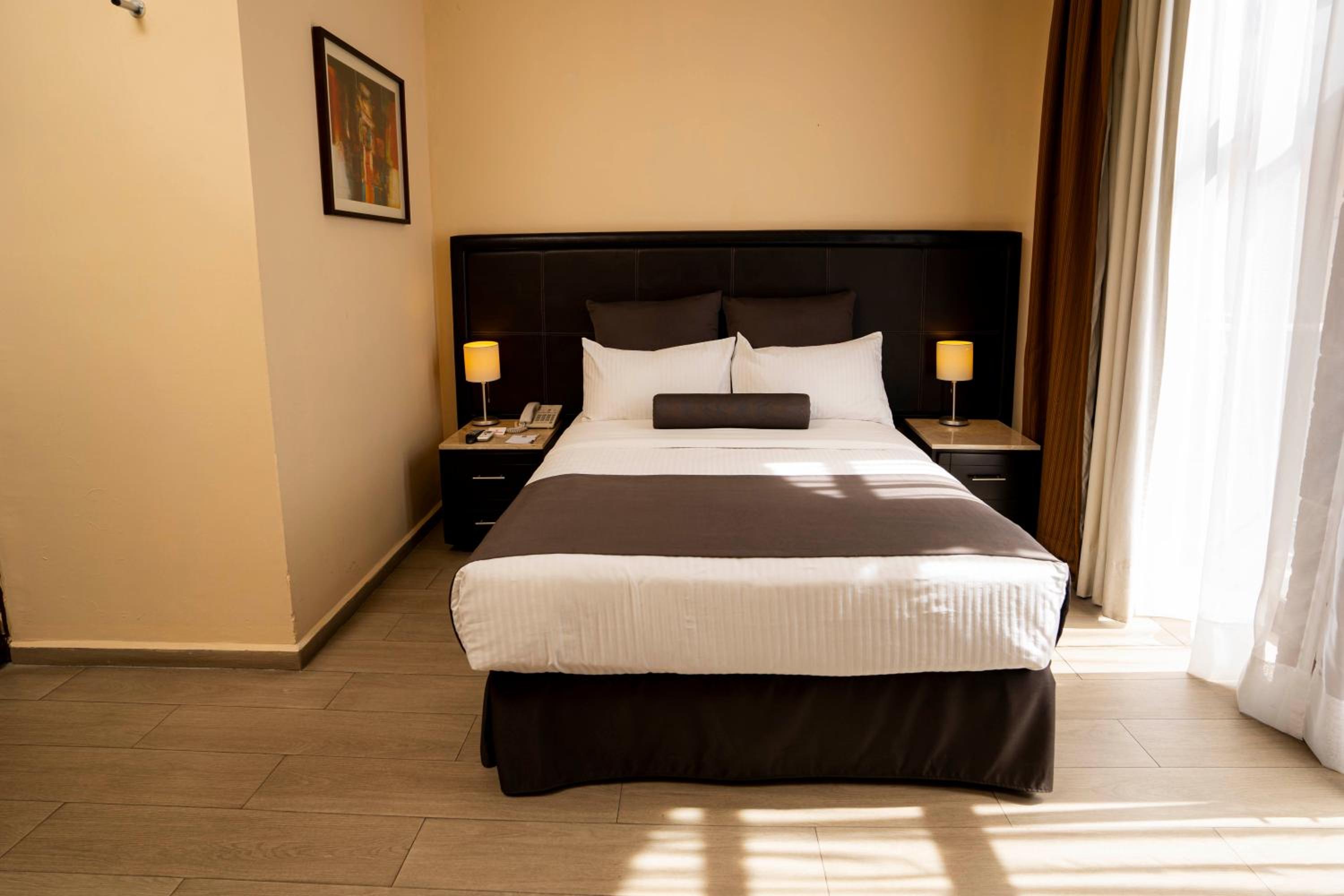Double Room with Balcony photo 2