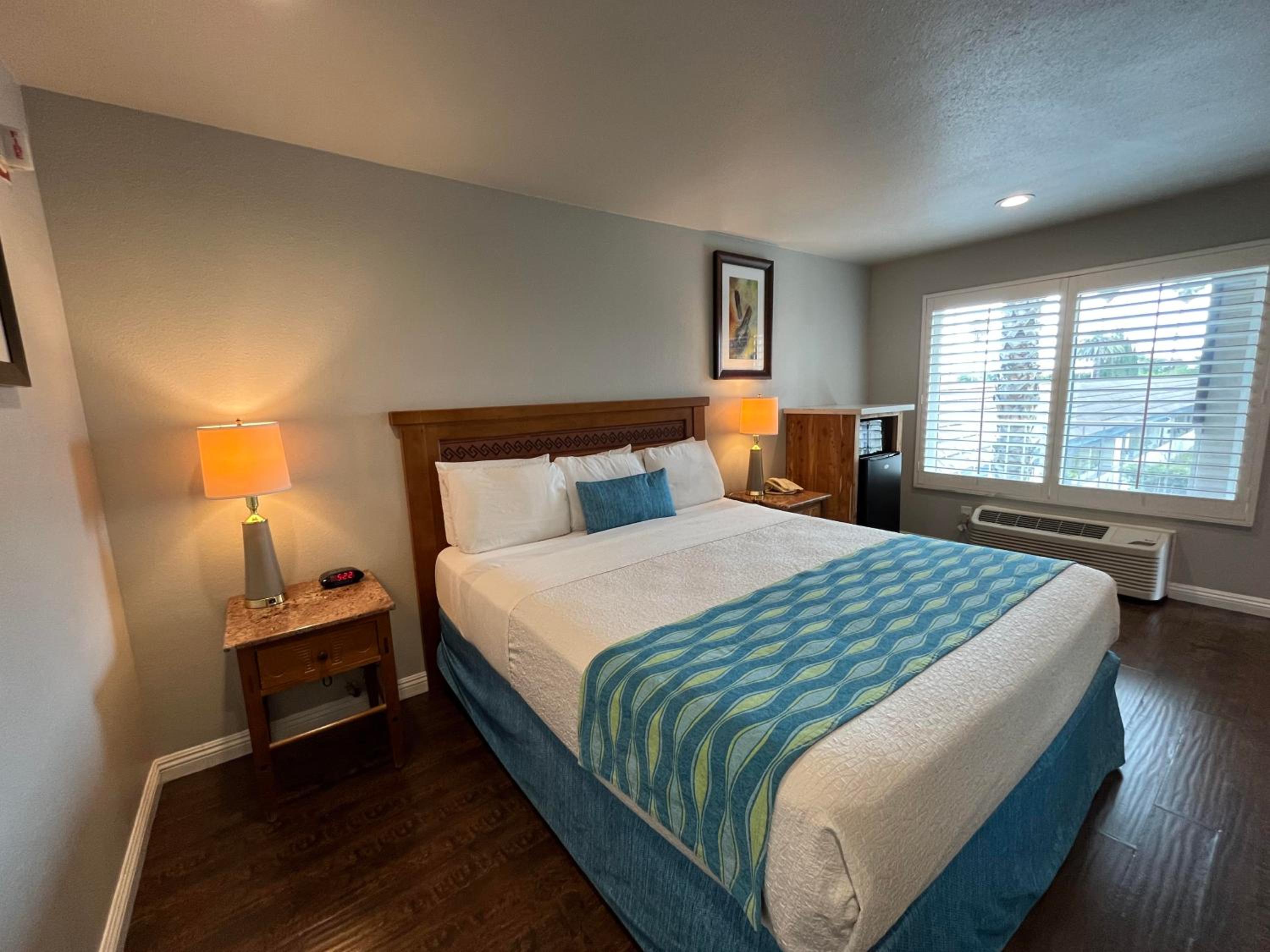 King Room - Disability Access - Photo 3