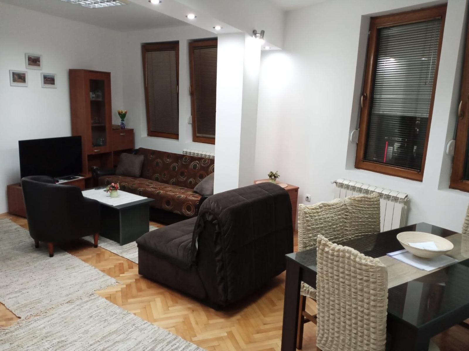 Apartment photo 1