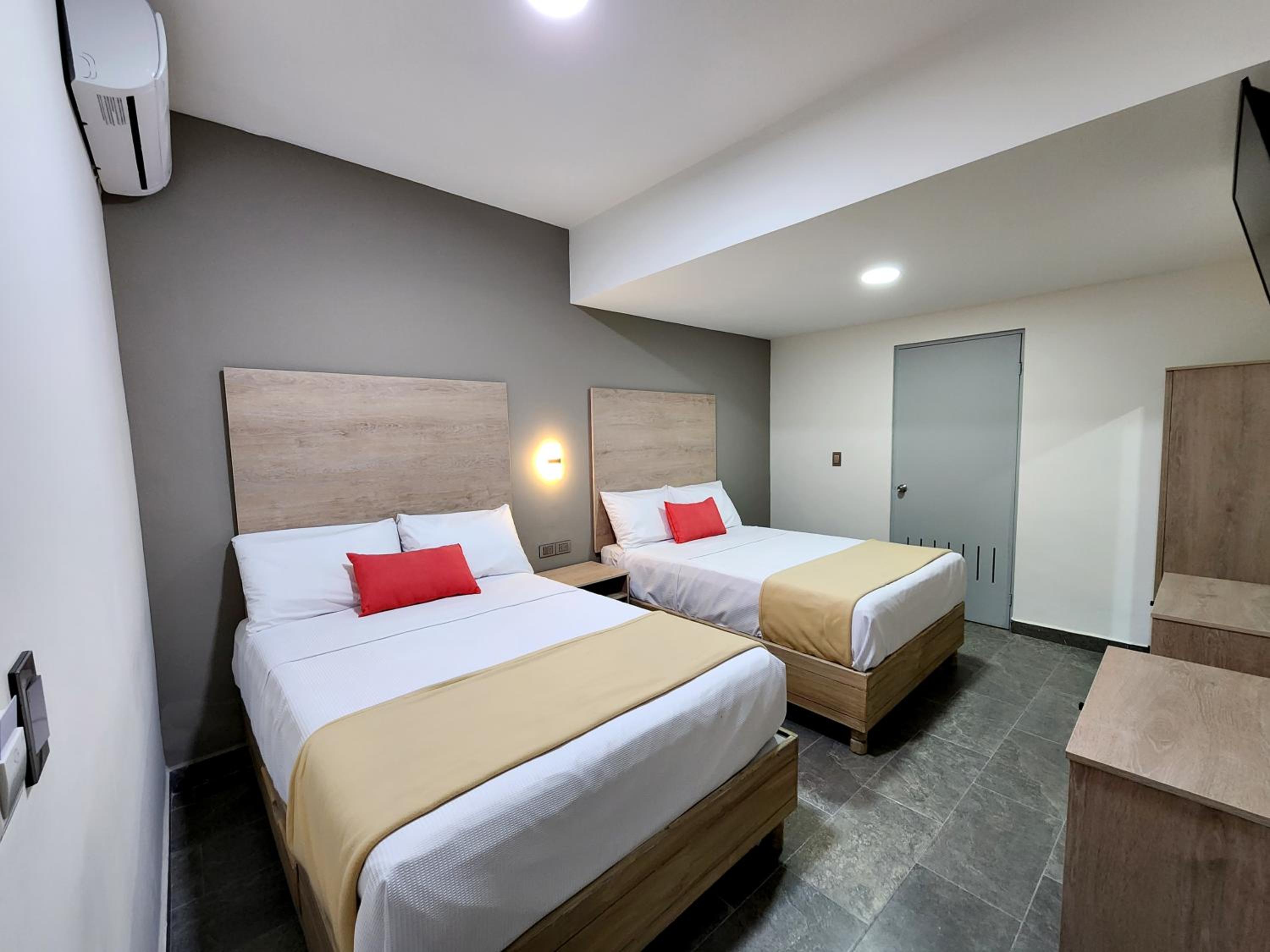 Triple Room photo 1