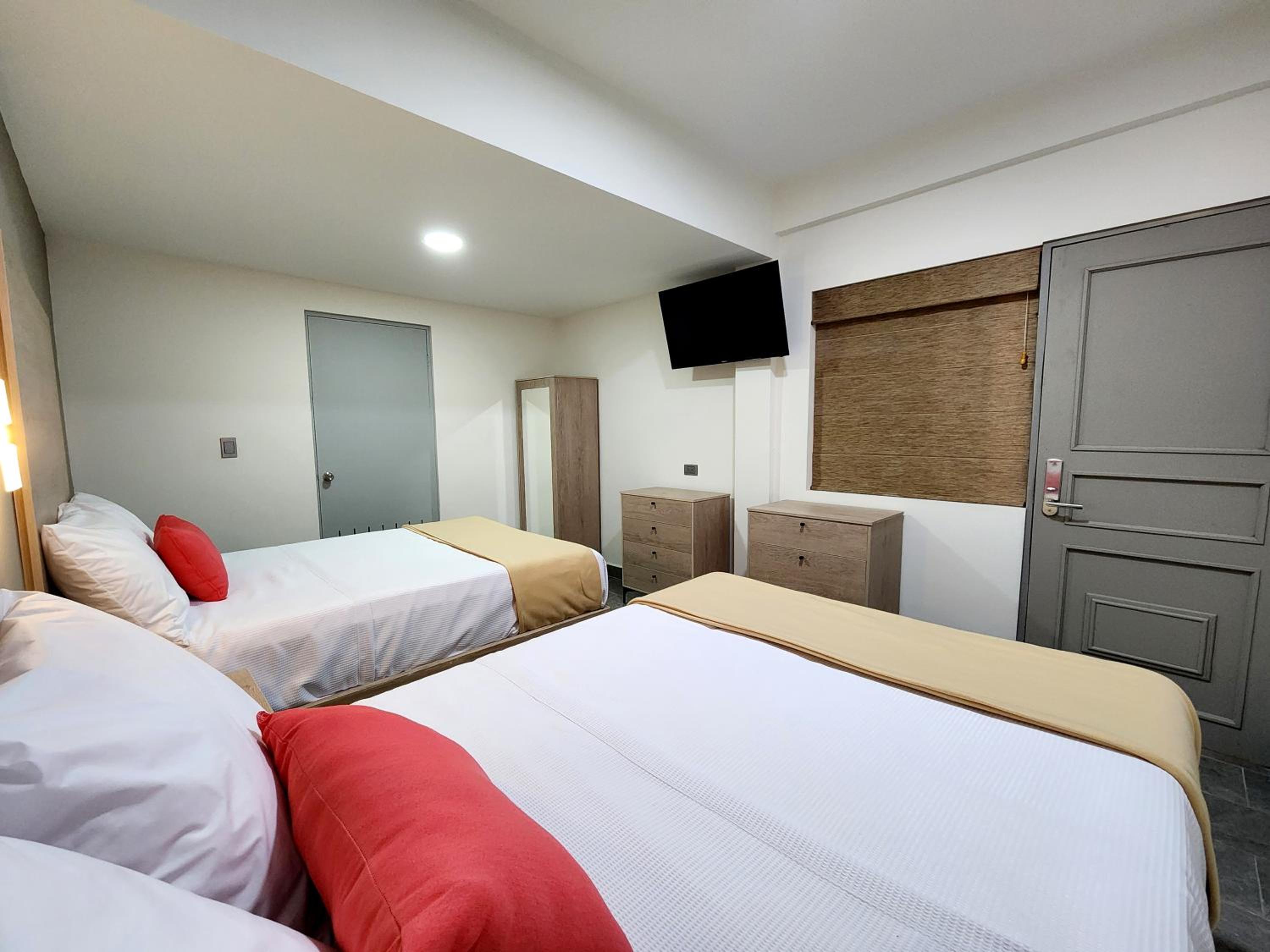 Triple Room photo 2