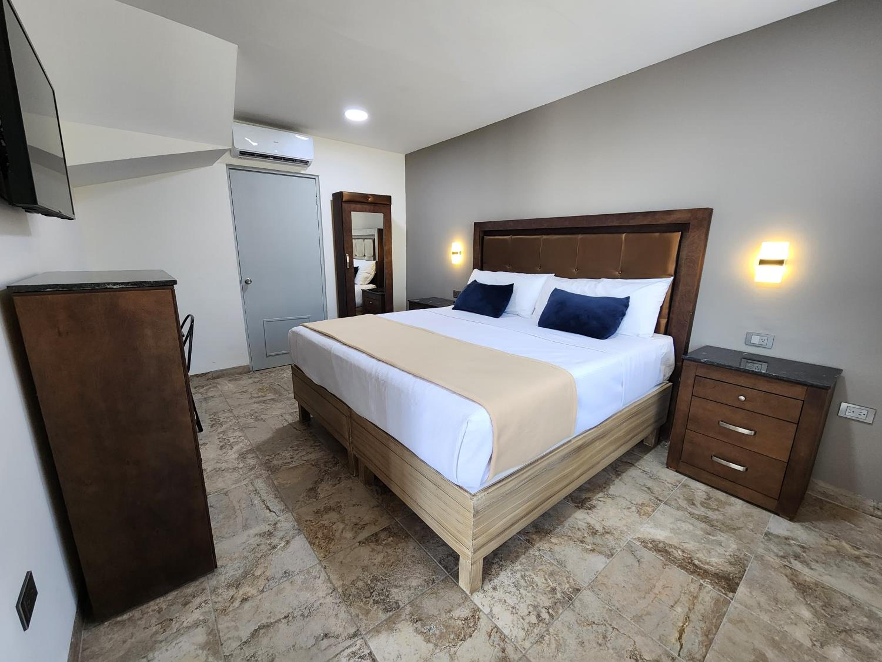 Suite photo 1