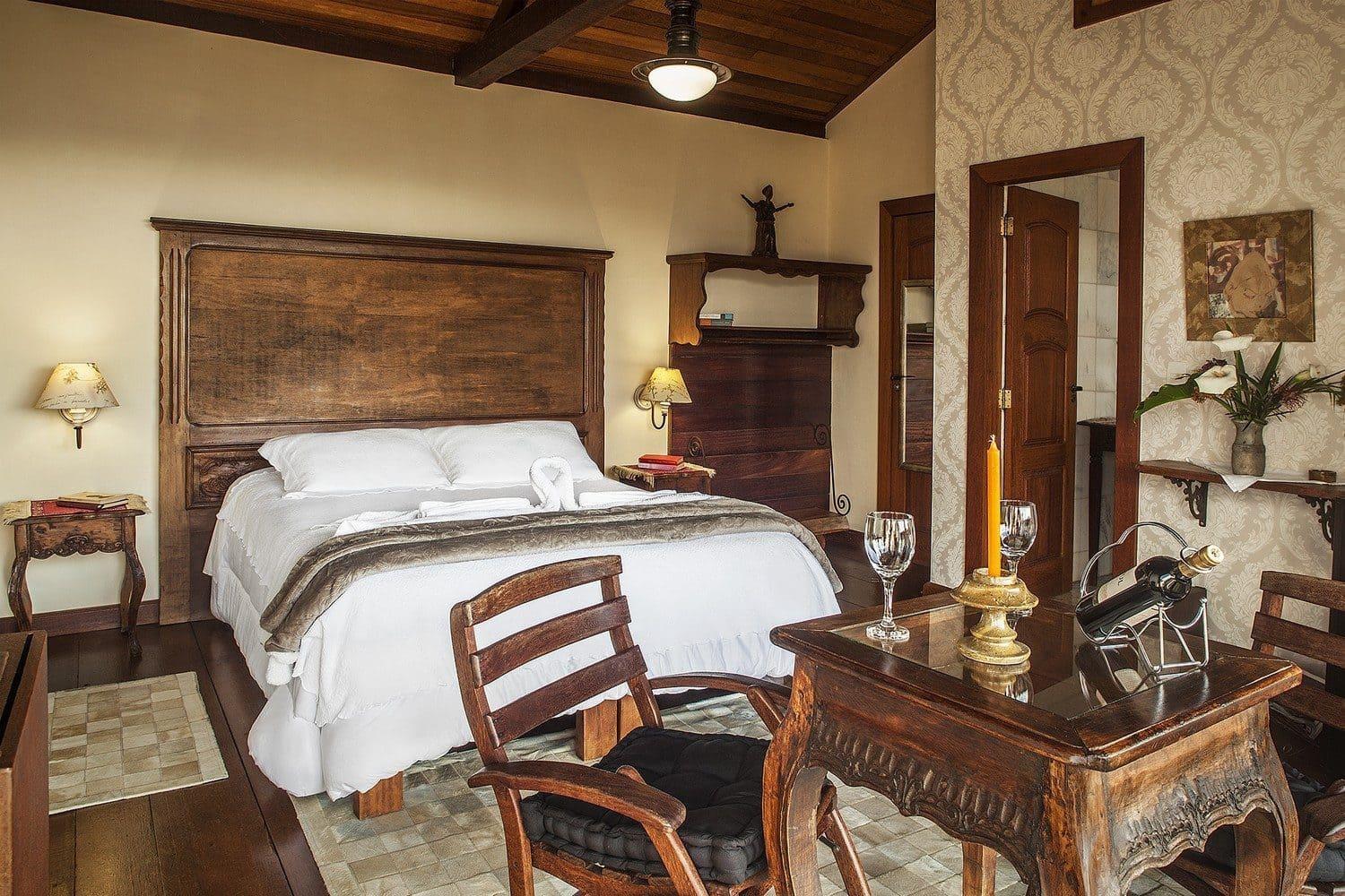 Suite with Mountain View photo 2
