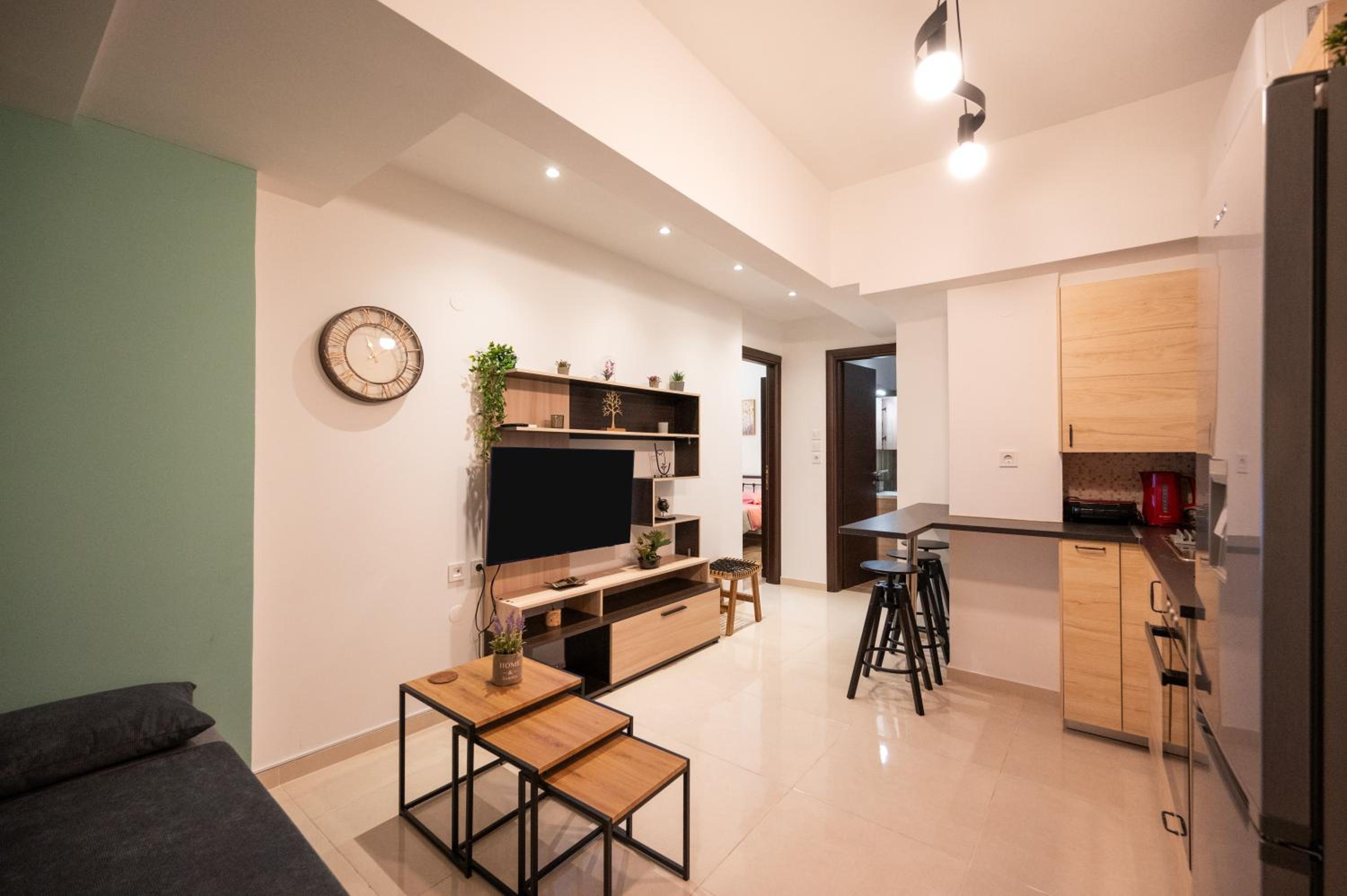 One-Bedroom Apartment