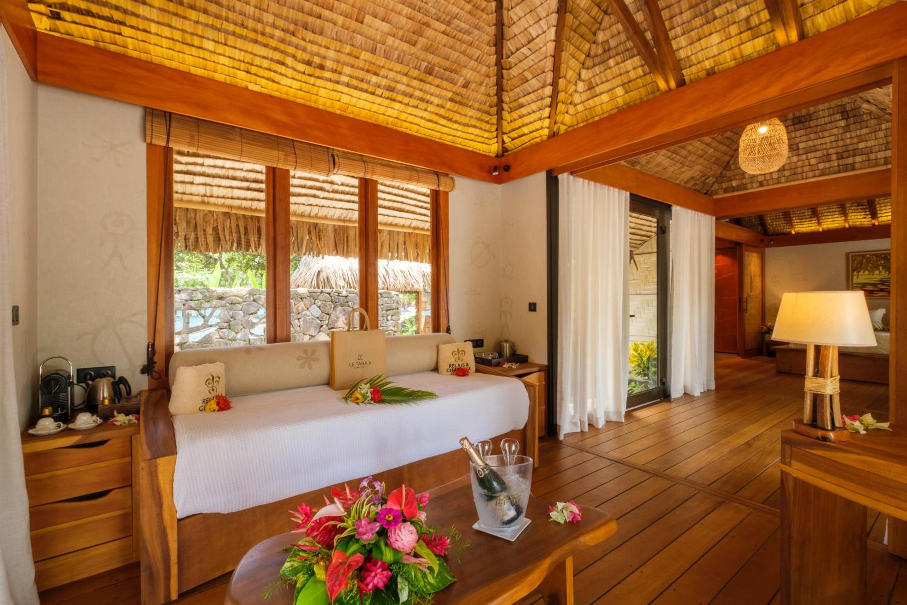 Pool Beach Villa