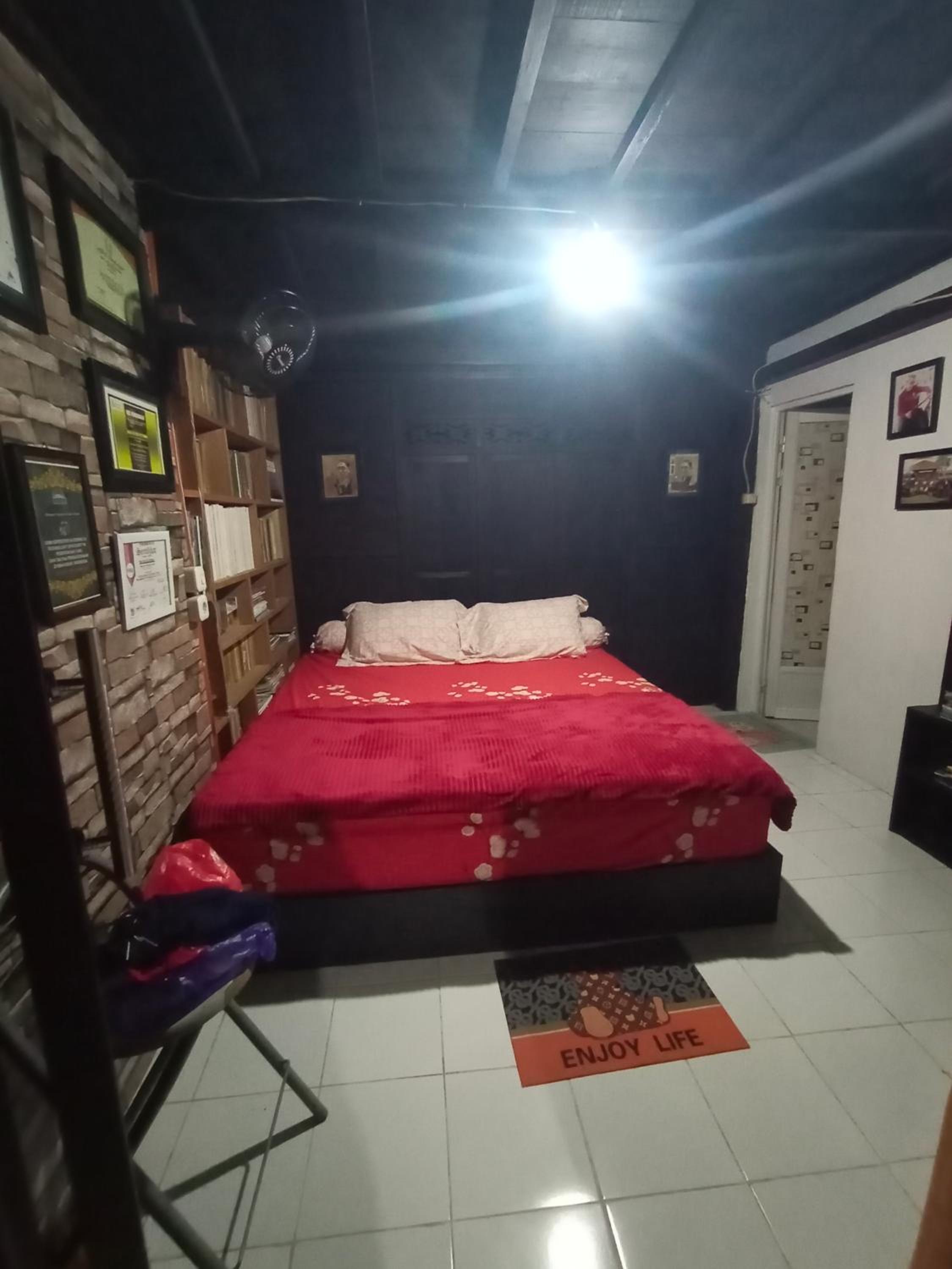 King Room with Two King Beds photo 1