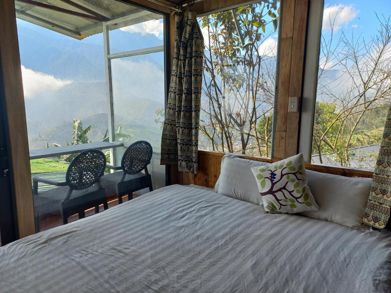 Deluxe Double or Twin Room with Balcony photo 3