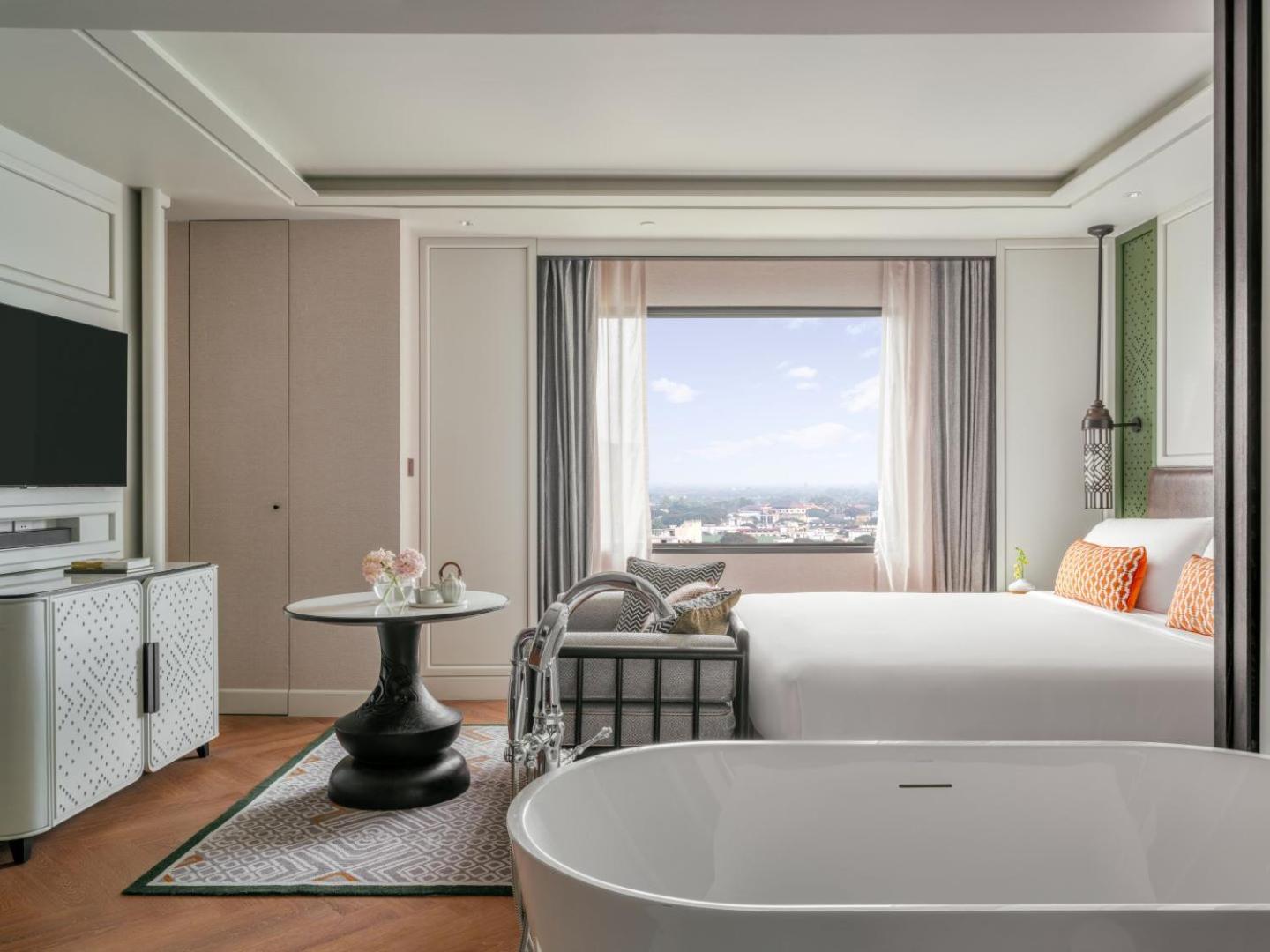 Classic King Room - Photo 2