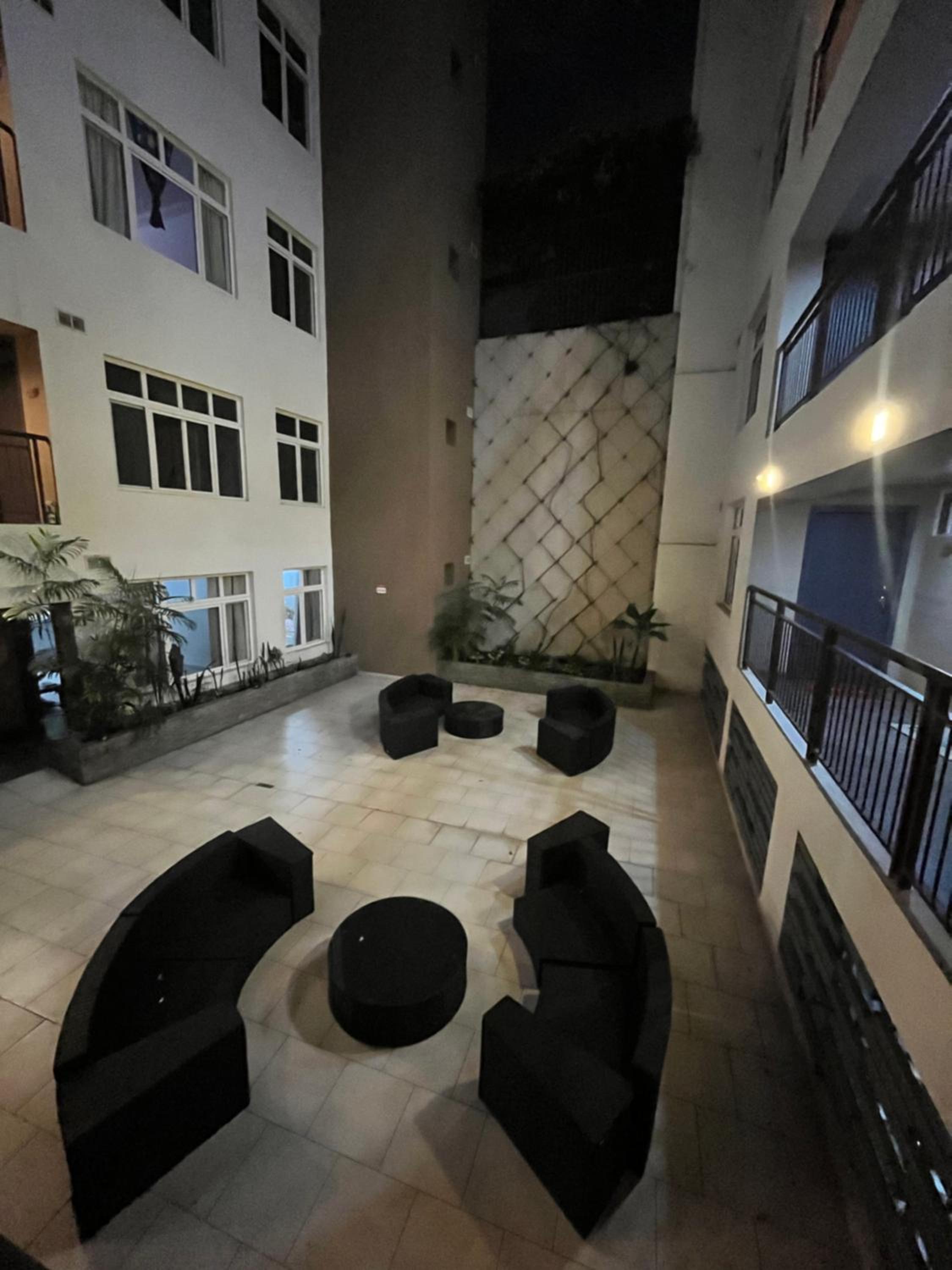Two-Bedroom Apartment with Balcony and Terrace photo 2