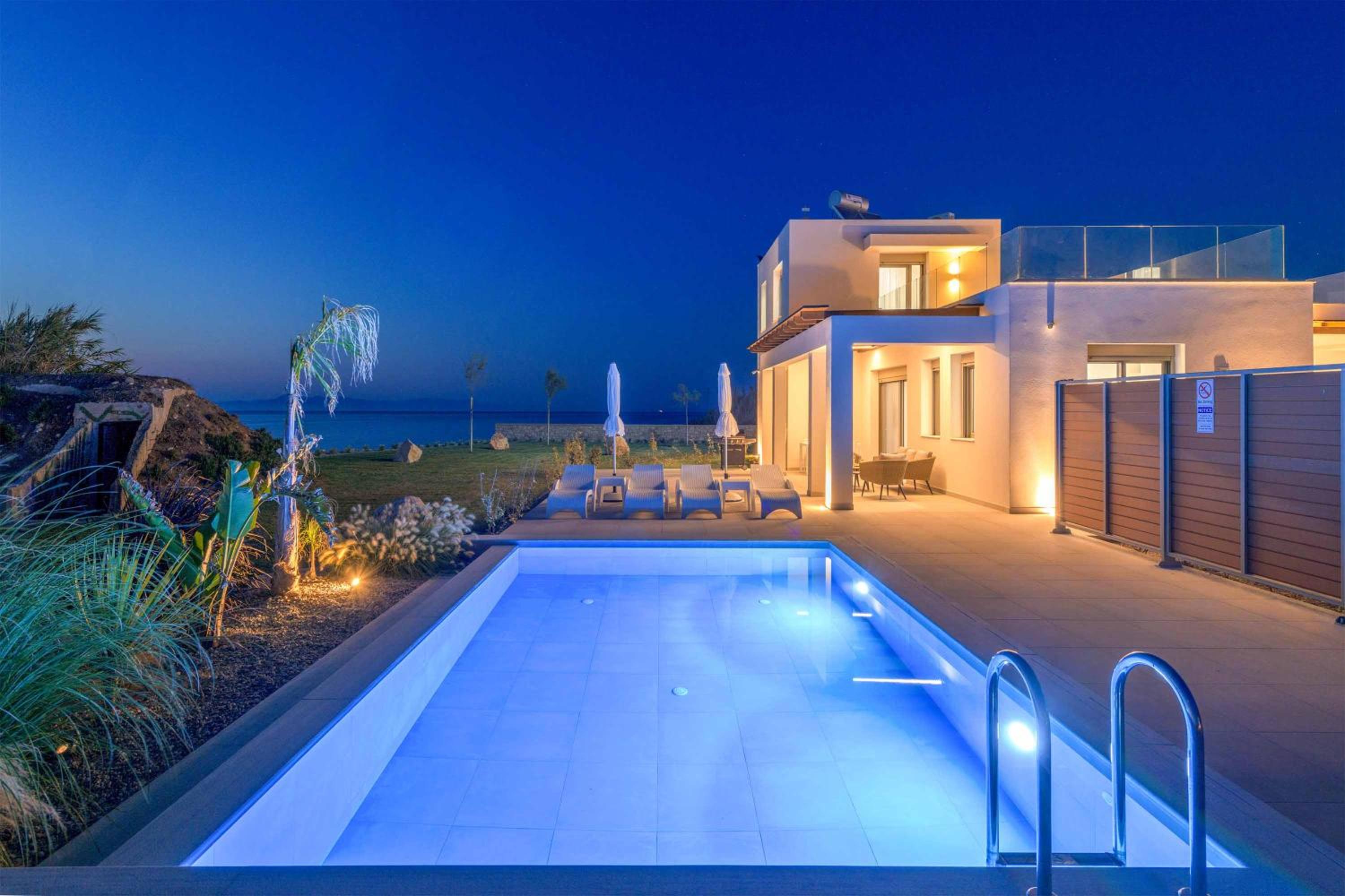 Villa photo 3