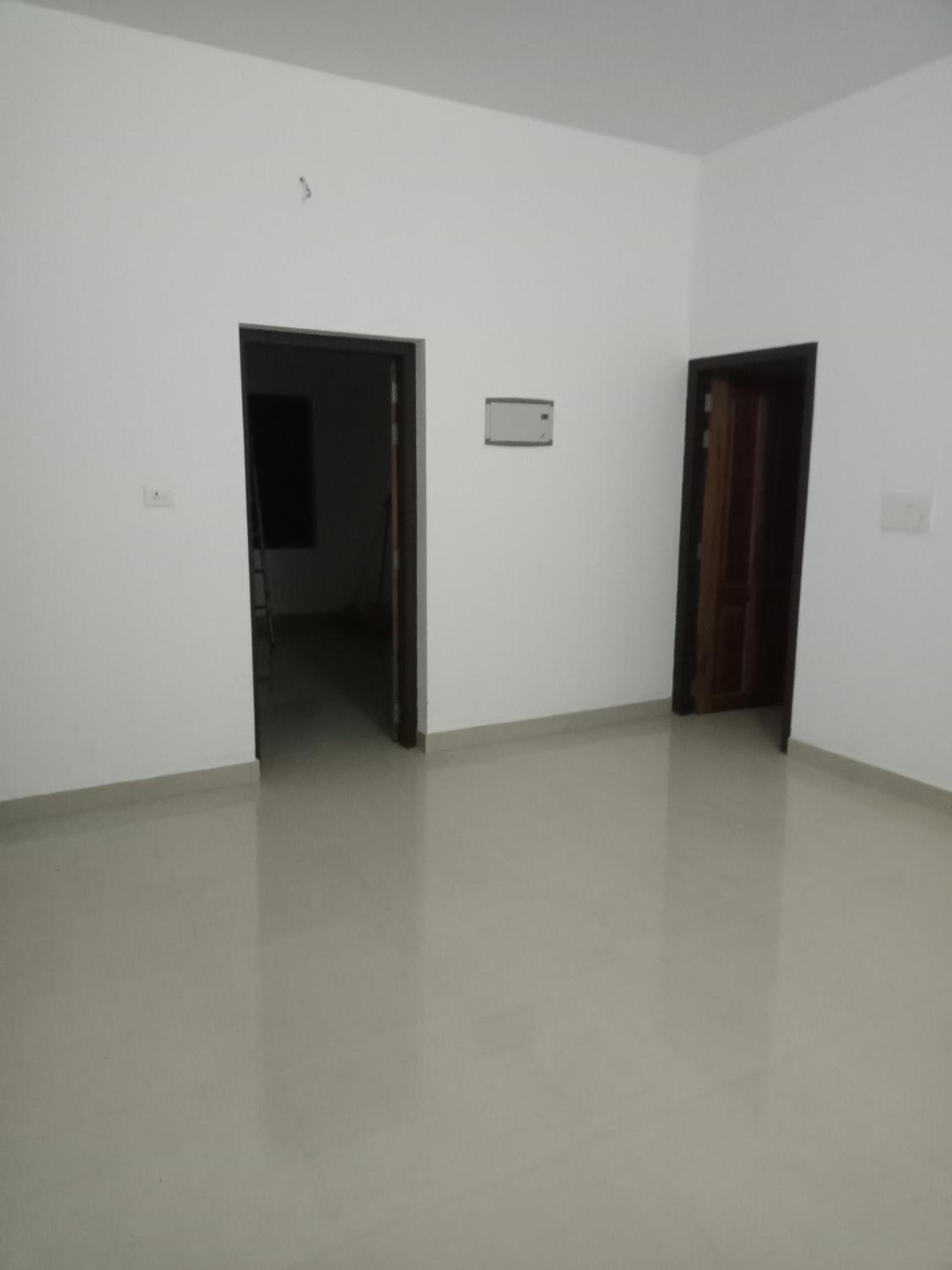 One-Bedroom House photo 1