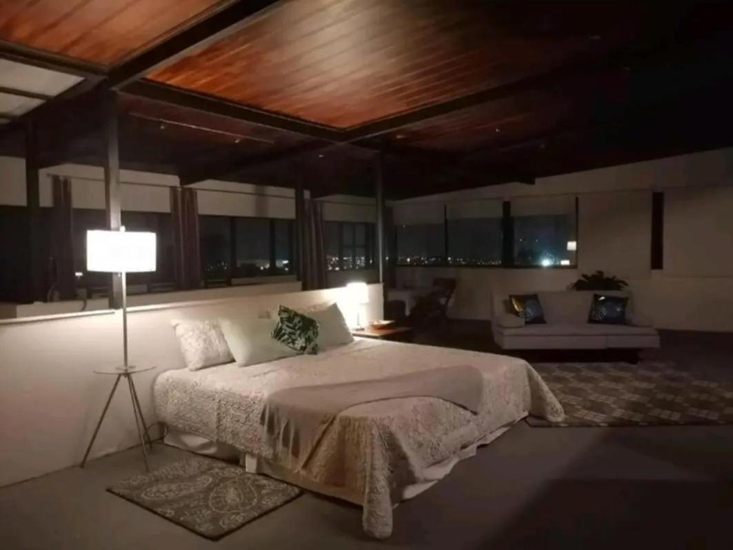 Queen Room photo 3