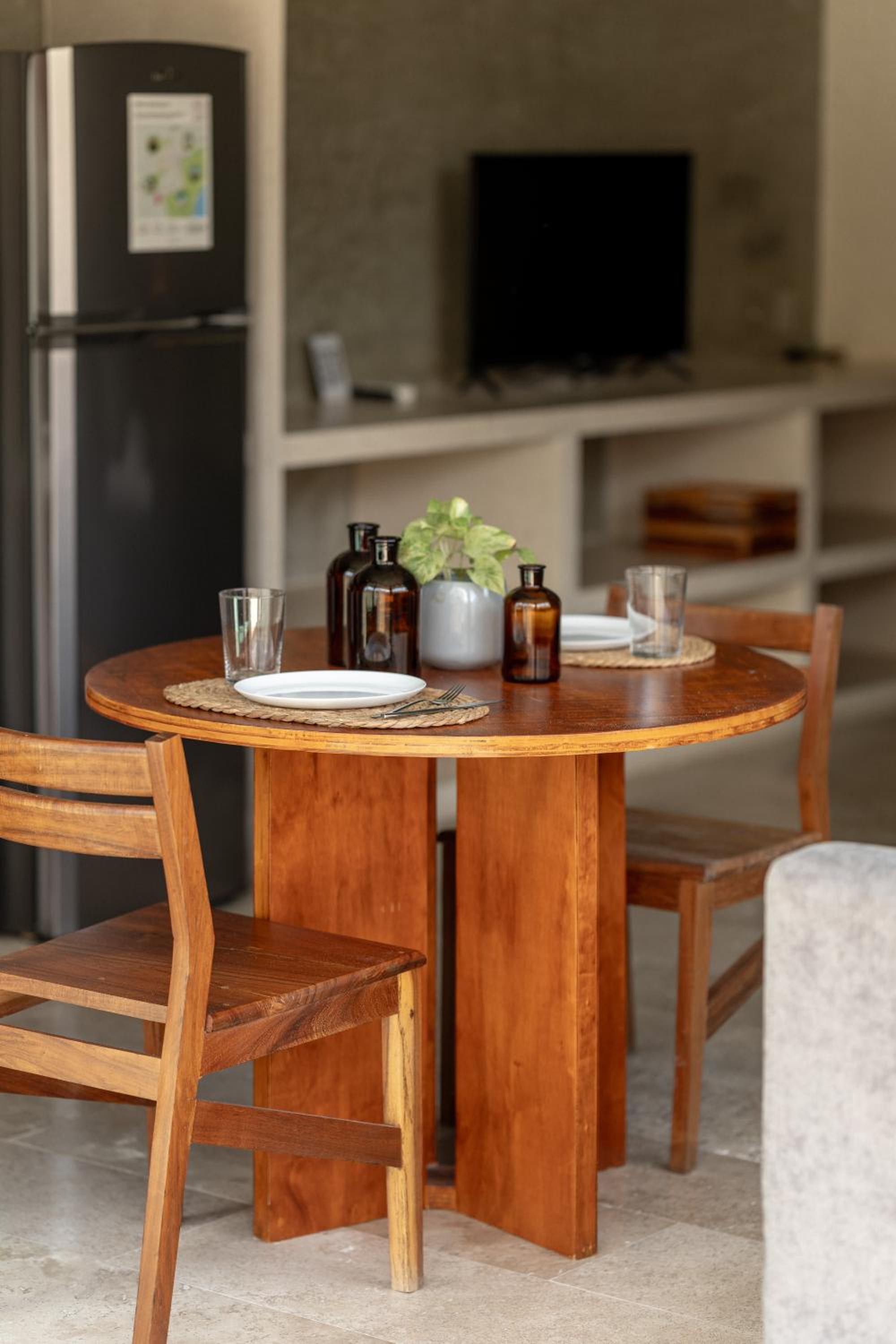 Apartment with Balcony - Photo 7