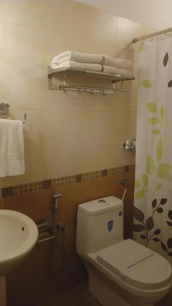 Four-Bedroom Villa - Photo 3