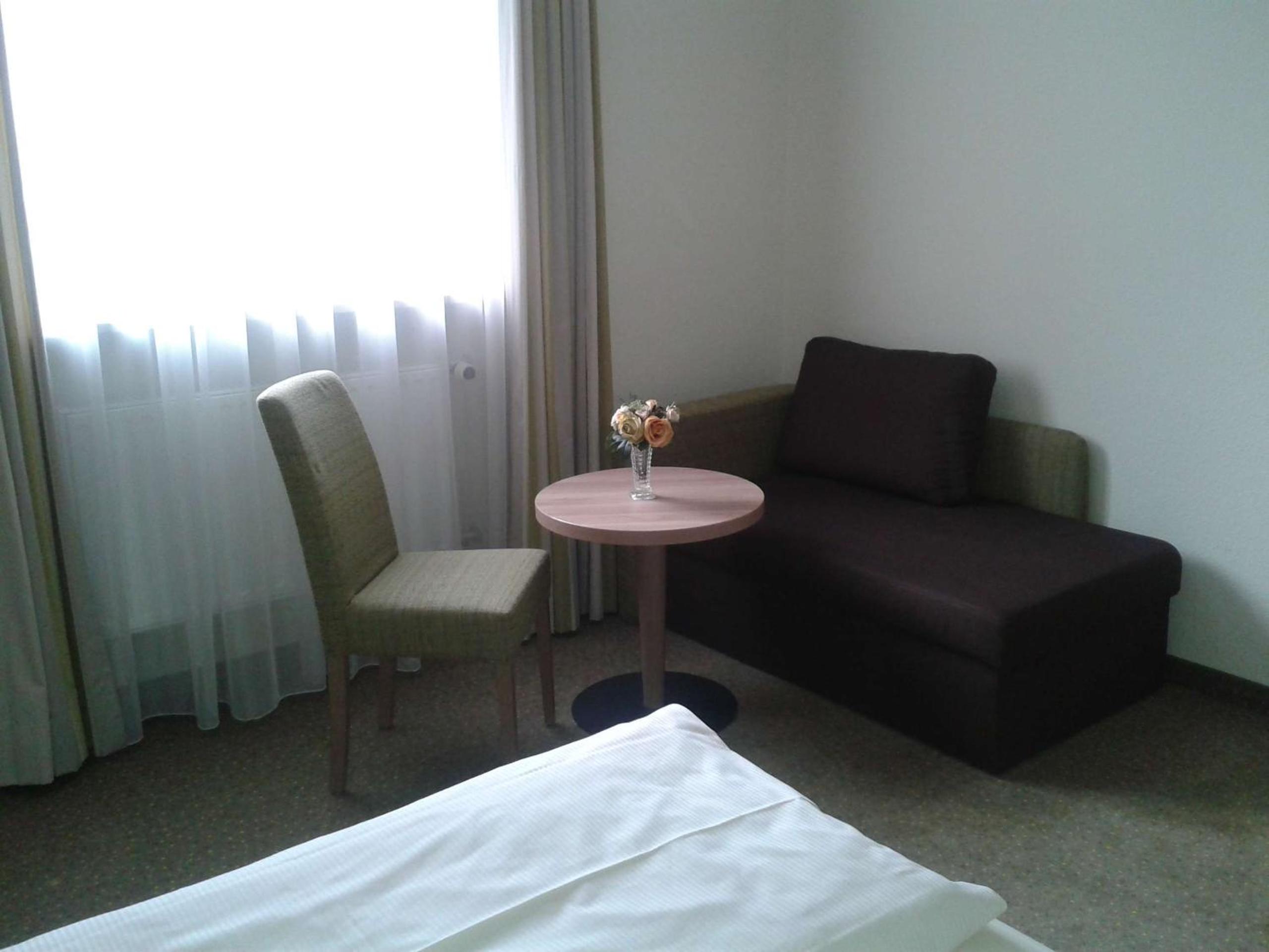 Standard Triple Room photo 3