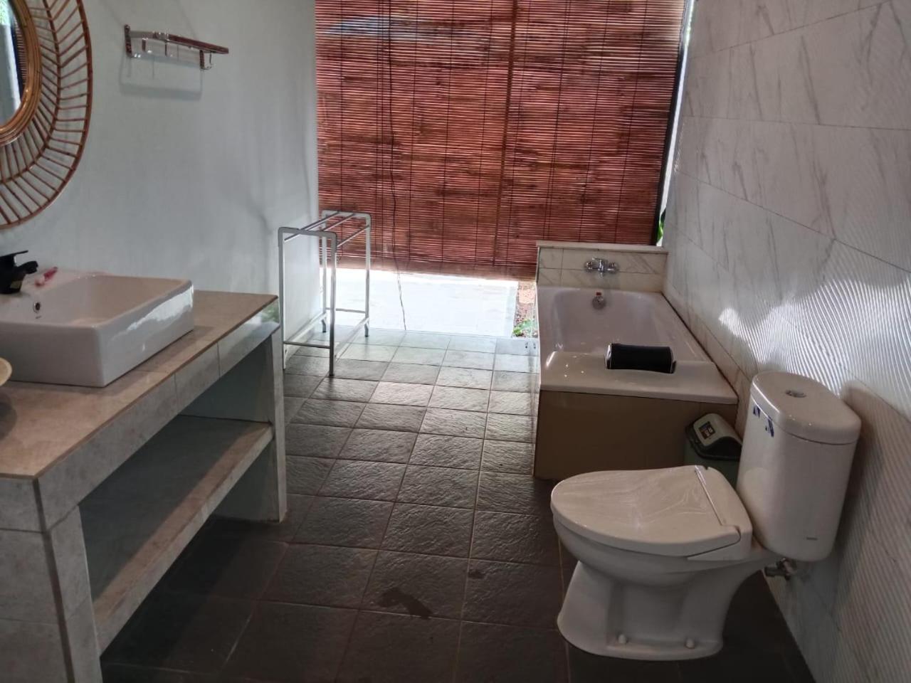 Villa with Private Pool - Photo 17