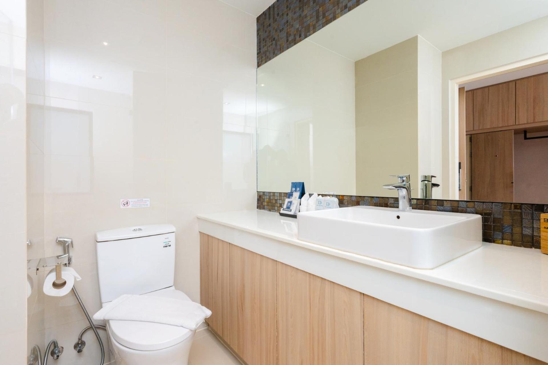 Deluxe Twin Suite Room - Photo 2