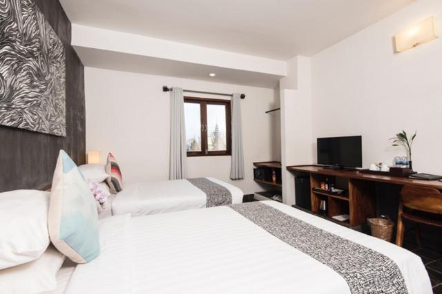 Superior Twin Room - Photo 1