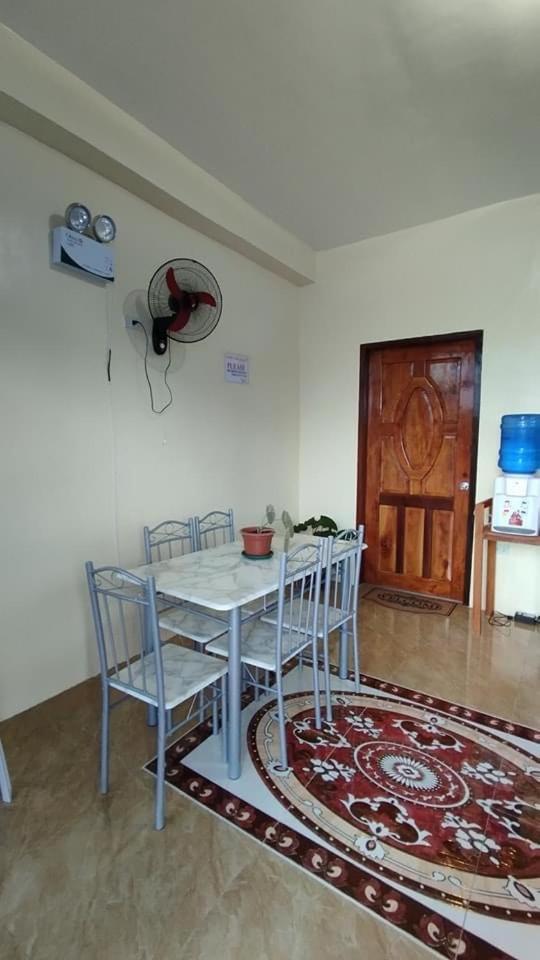Family Room with Balcony photo 2
