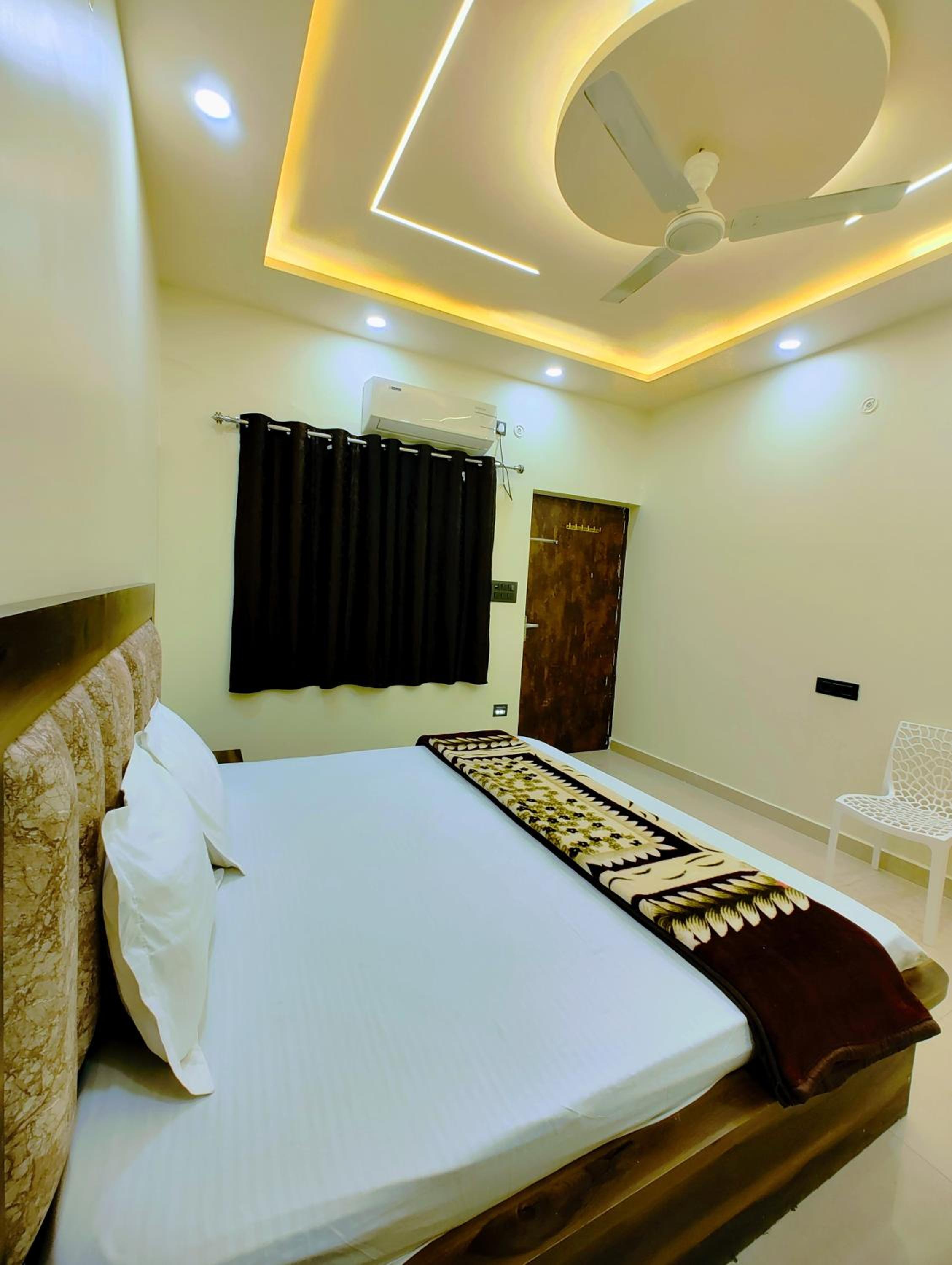 Deluxe Double Room photo 3