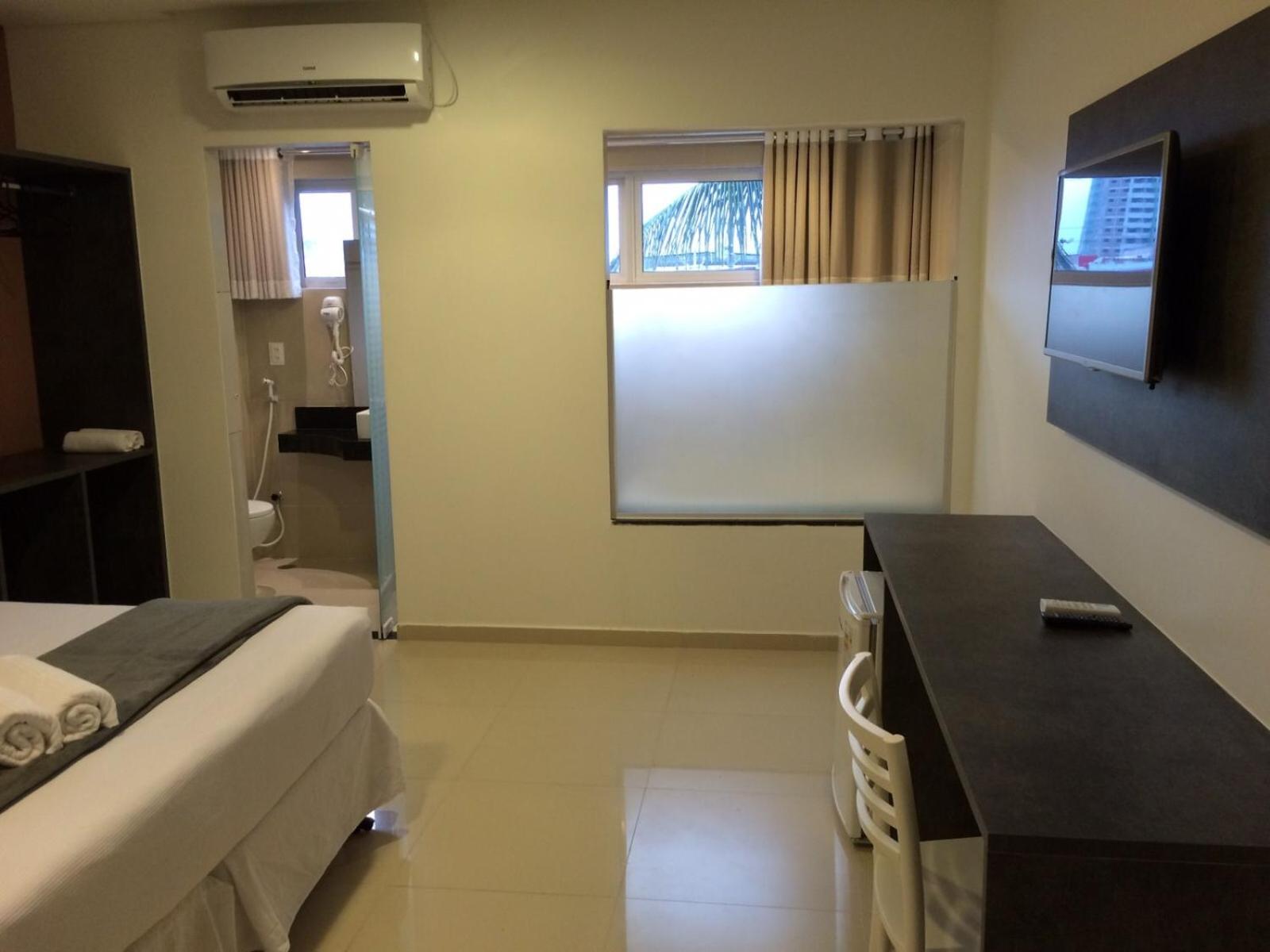 Deluxe Double or Twin Room with Spa Bath photo 3