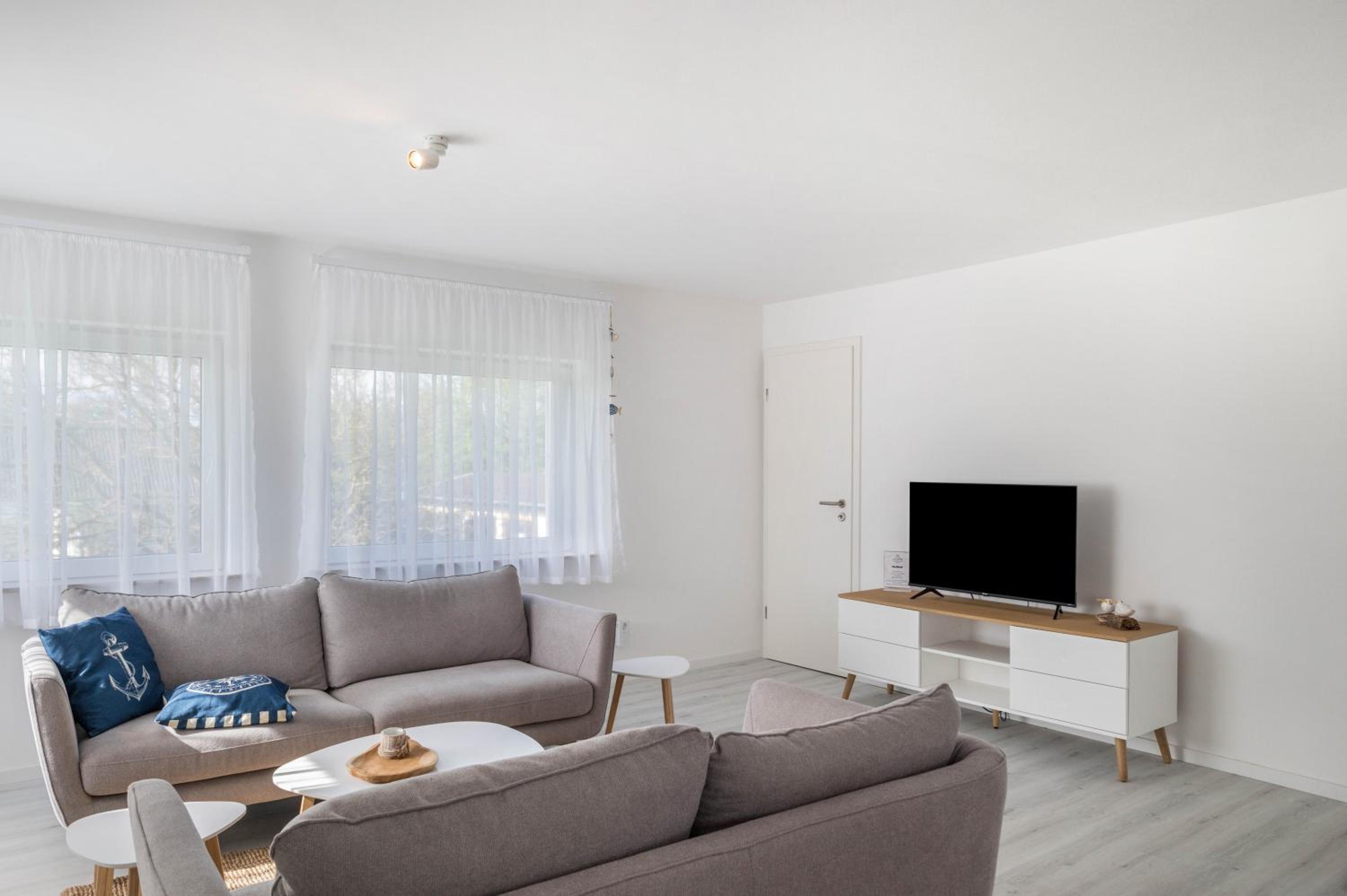 Three-Bedroom Superior Apartment
