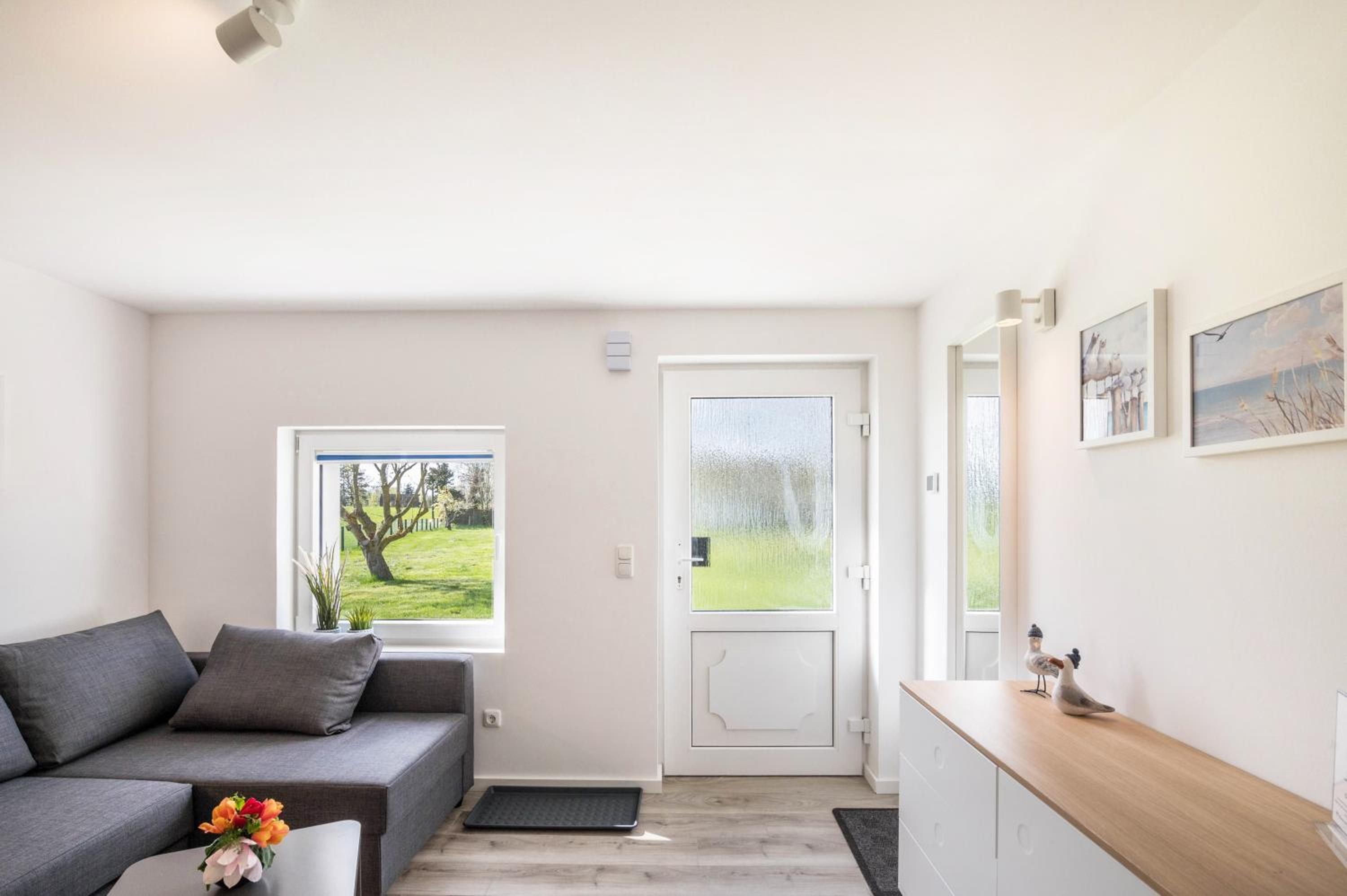 One-Bedroom Apartment with Garden View