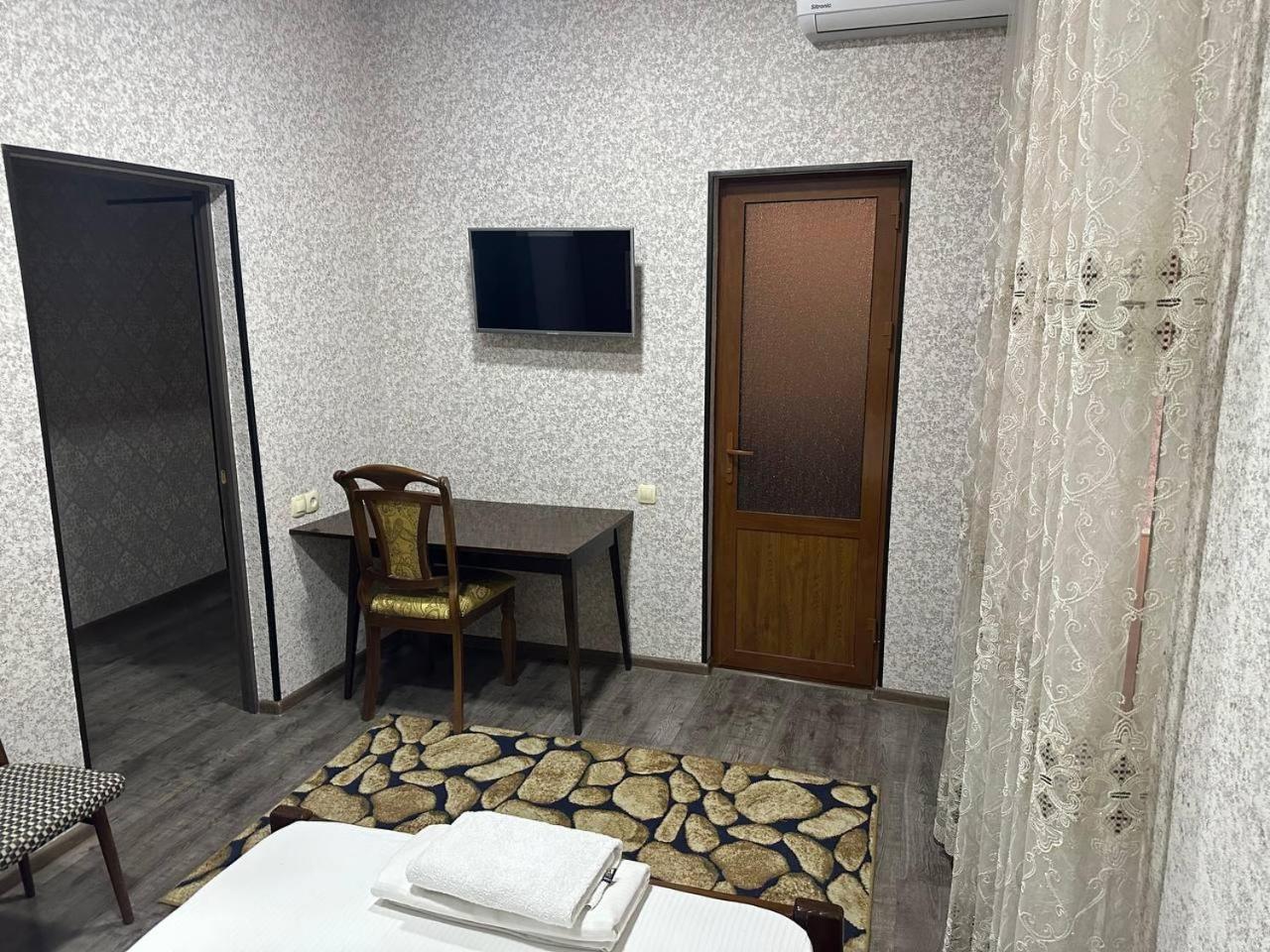Small Single Room