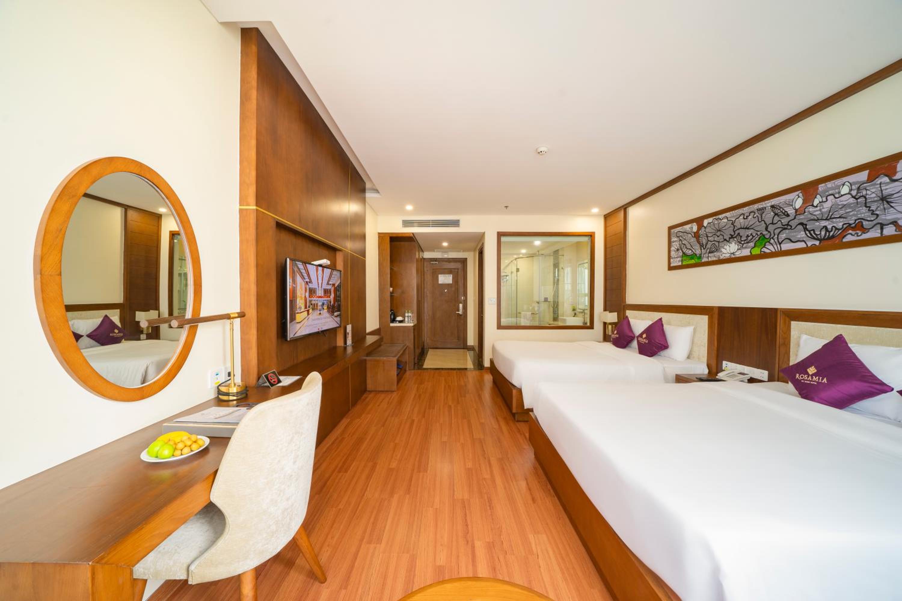Deluxe Family Room with Partial Sea View - Complimentary Afternoon Tea Per Stay photo 2
