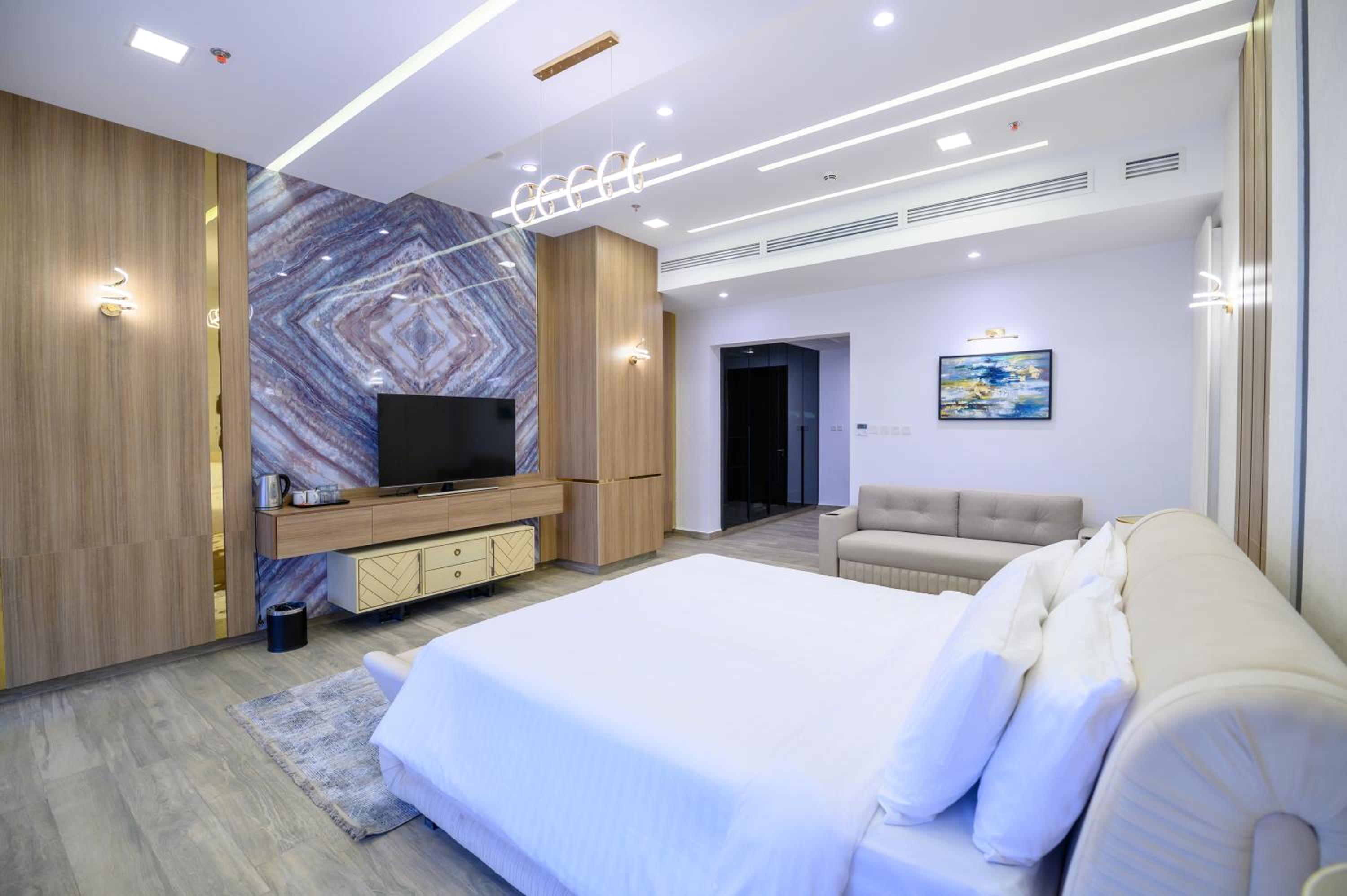 Executive Room - Photo 2