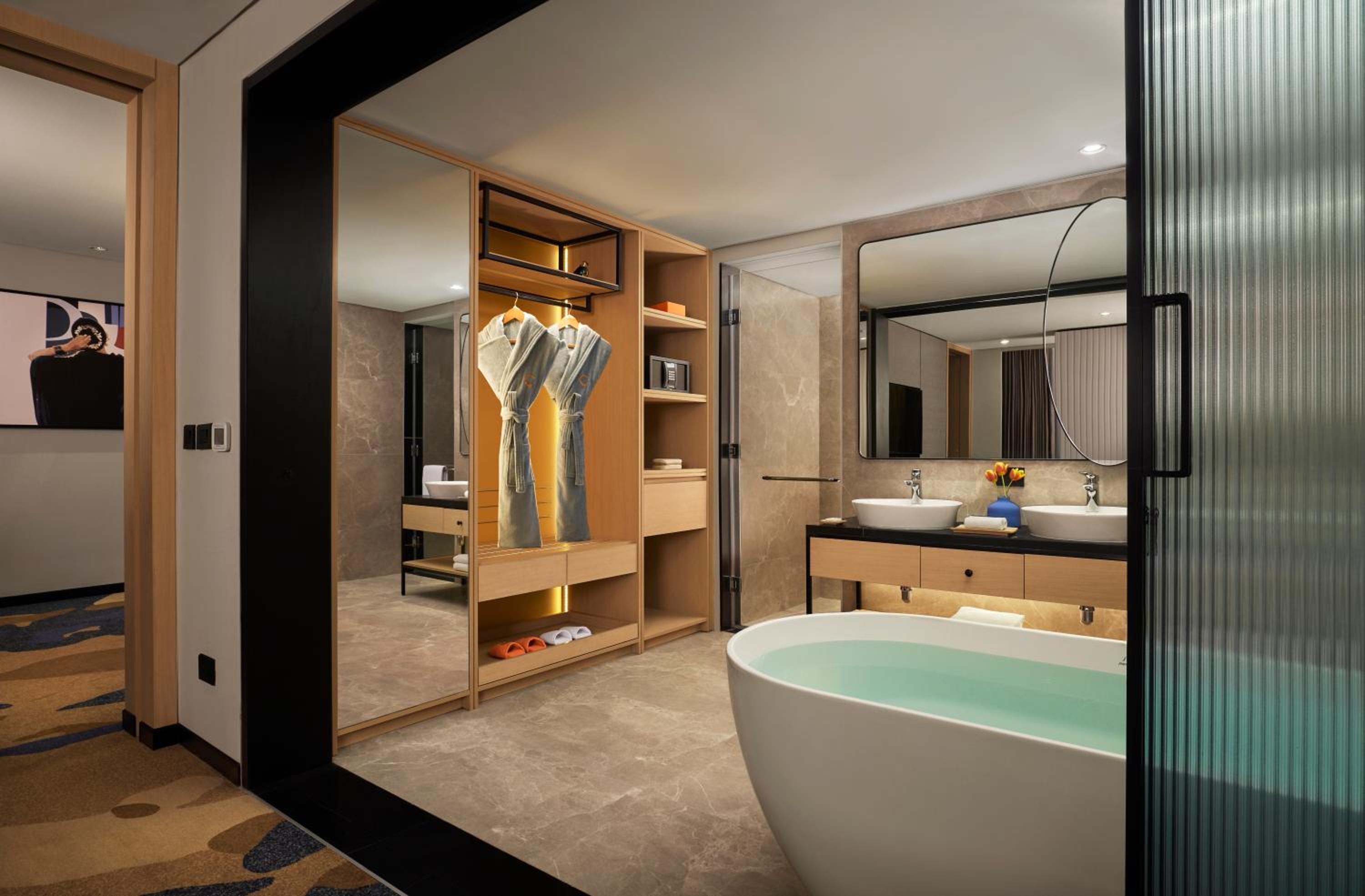 King Suite photo 3