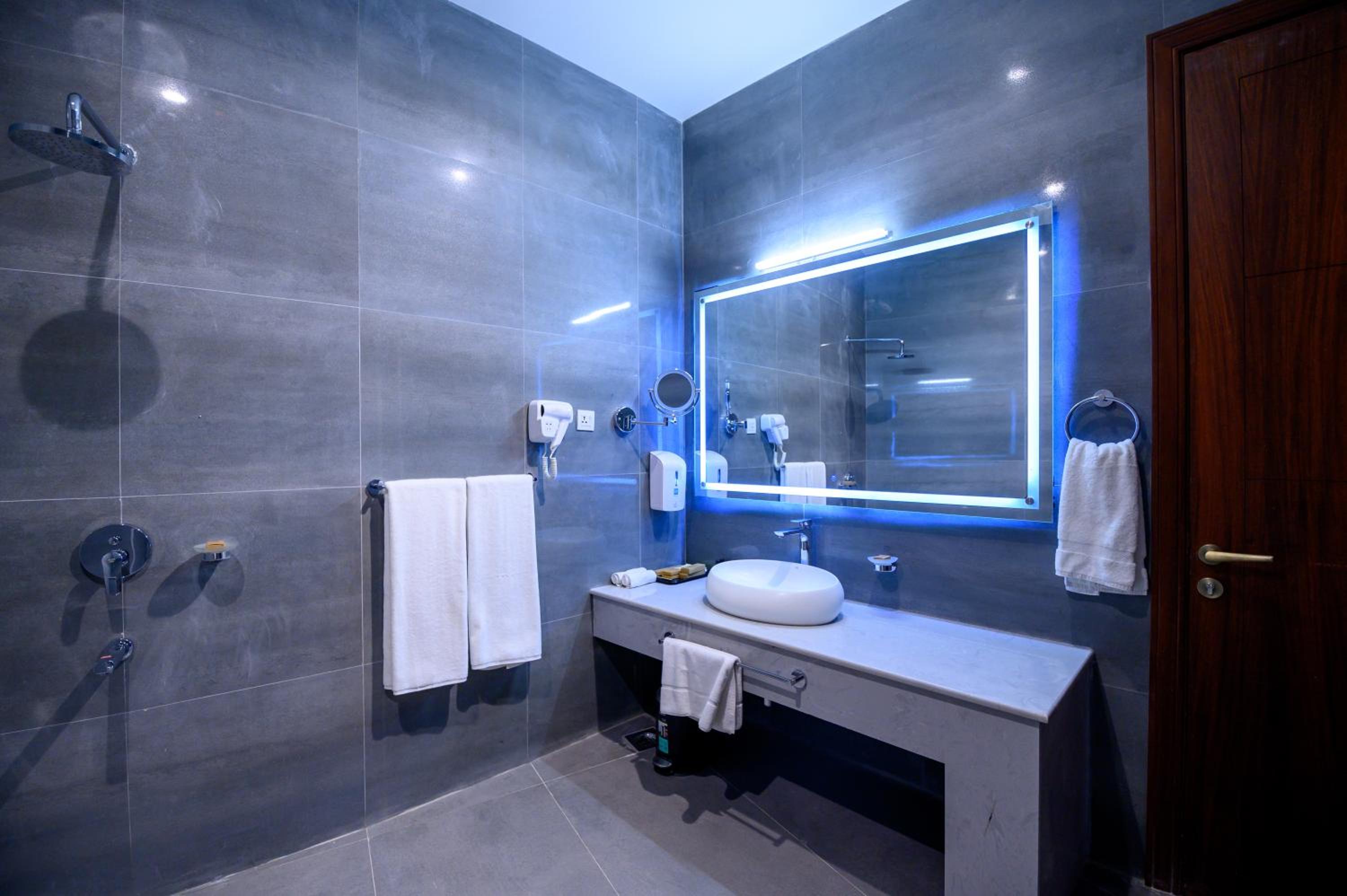 Executive Suite