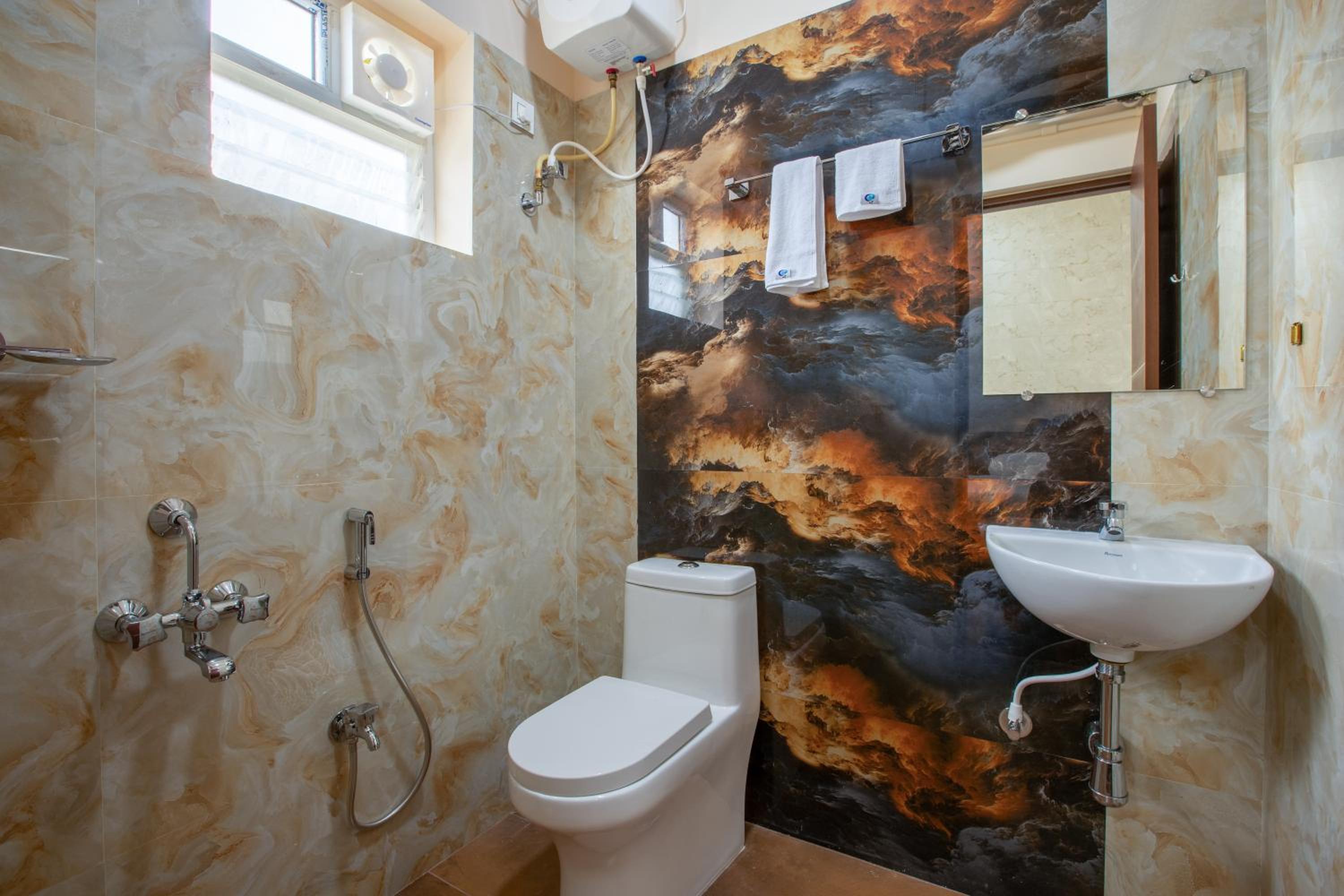 Two-Bedroom Suite photo 2