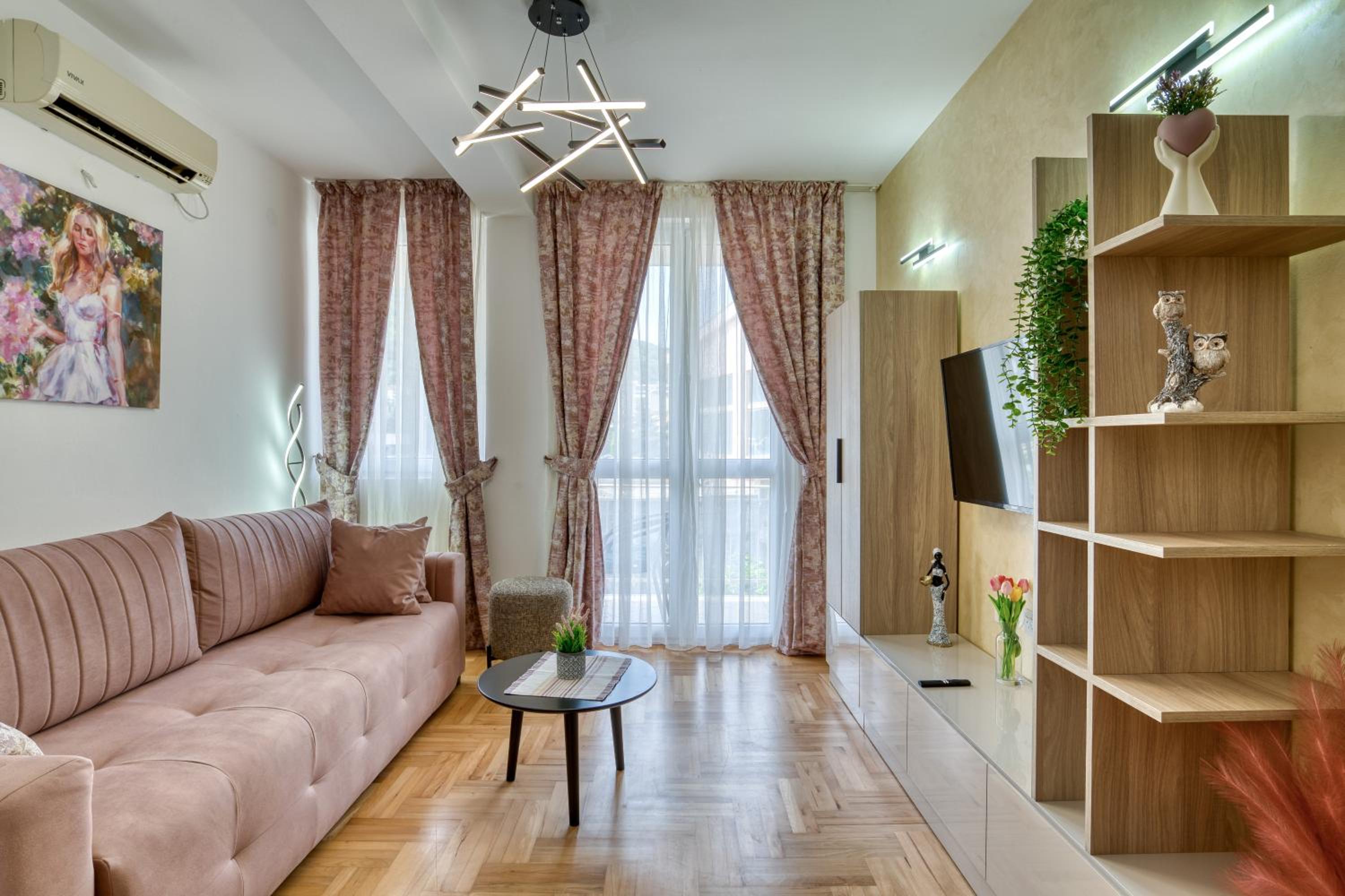 Superior Apartment