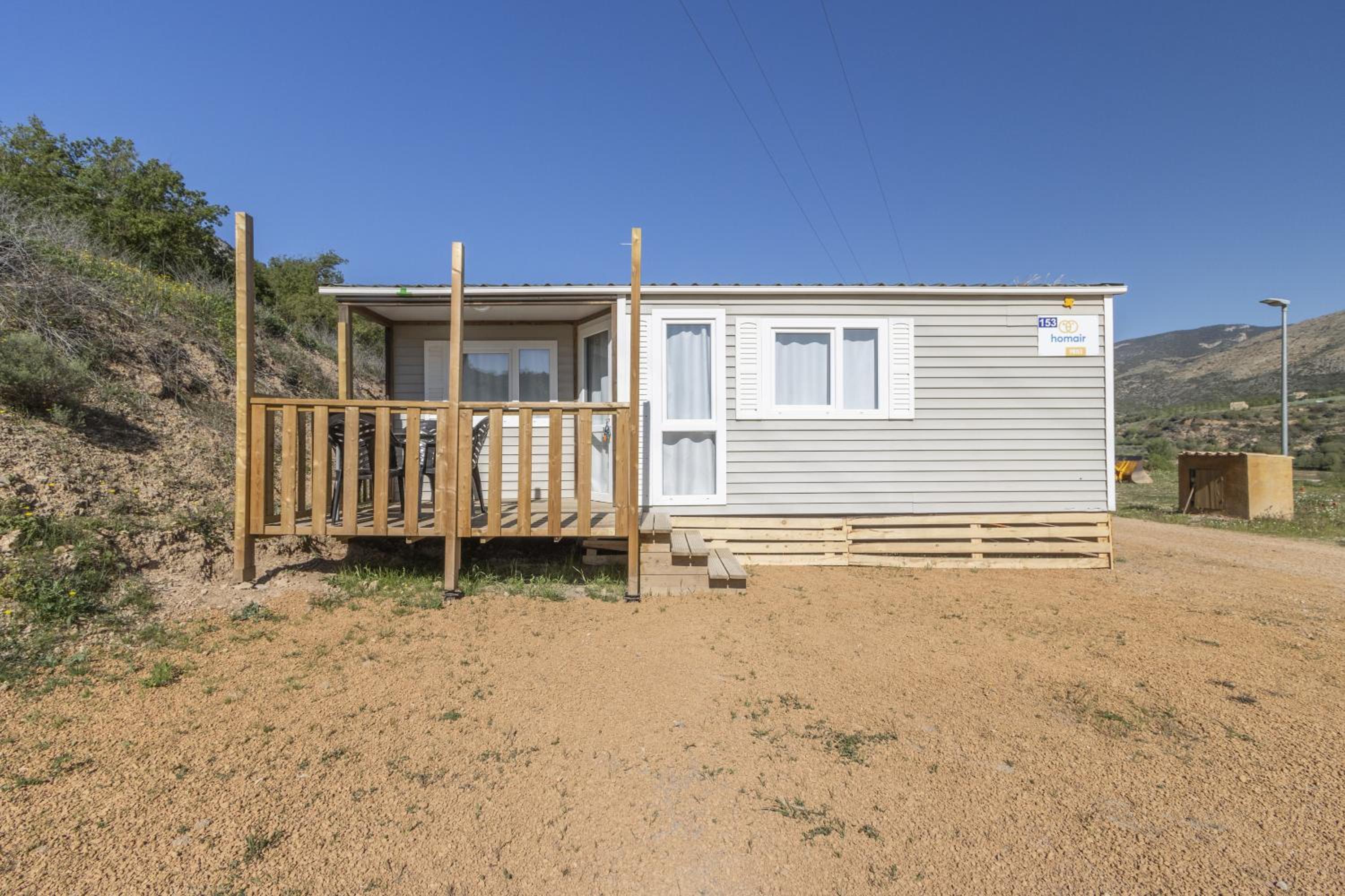 Mobile Home photo 2