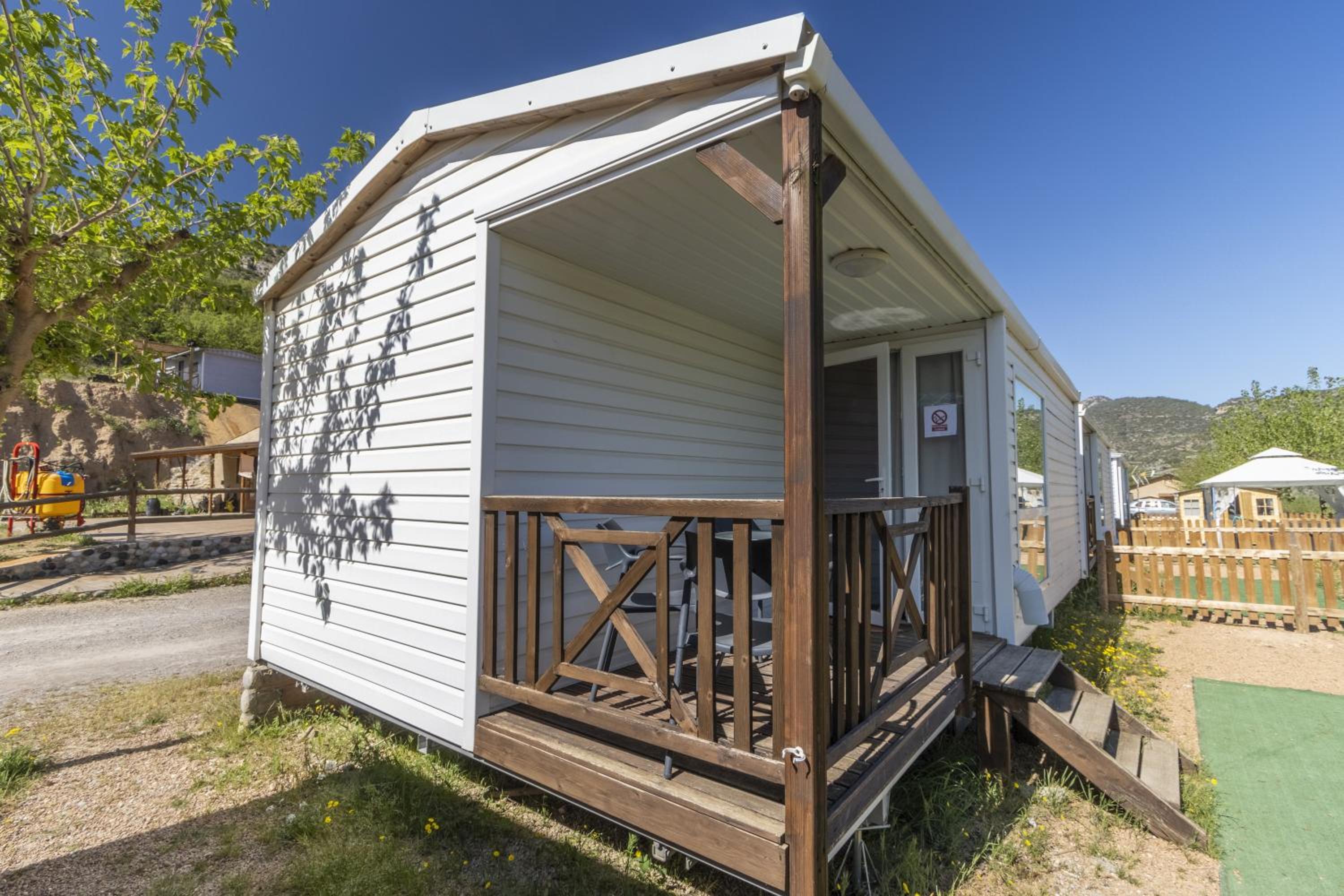 Mobile Home photo 2