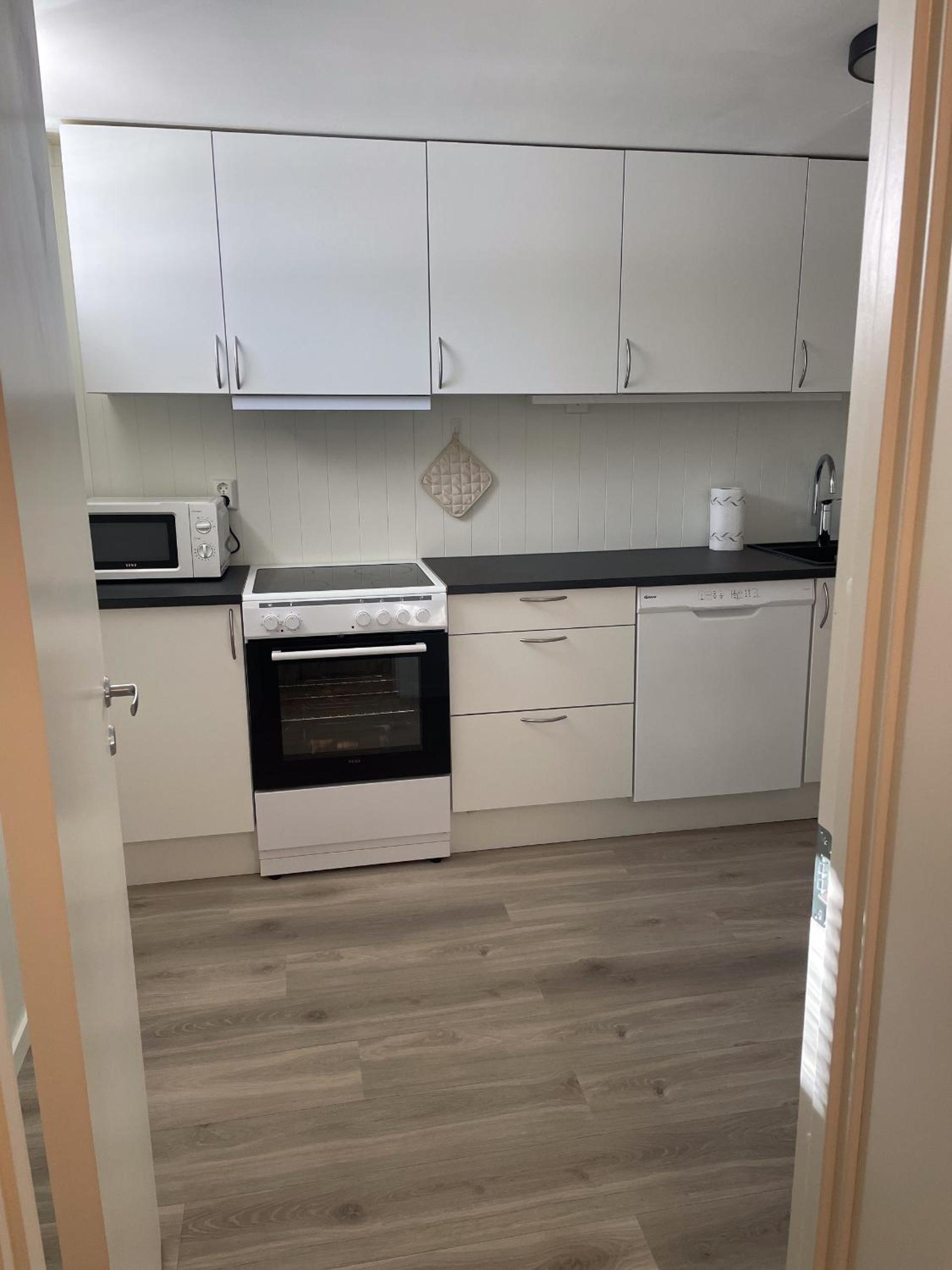 Apartment - Ground Floor photo 3