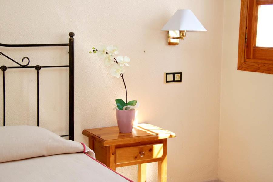 Double or Twin Room - Photo 11