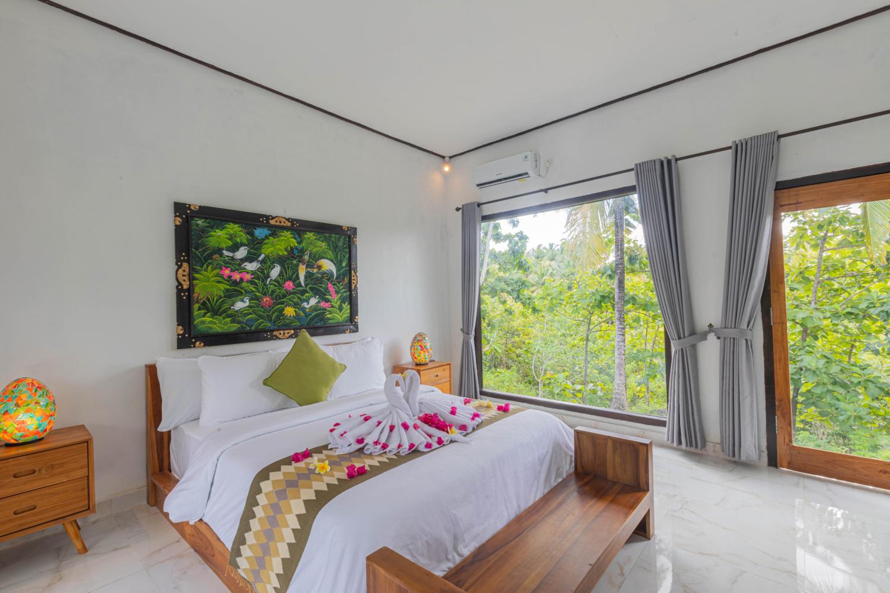 Deluxe Room - Photo 1