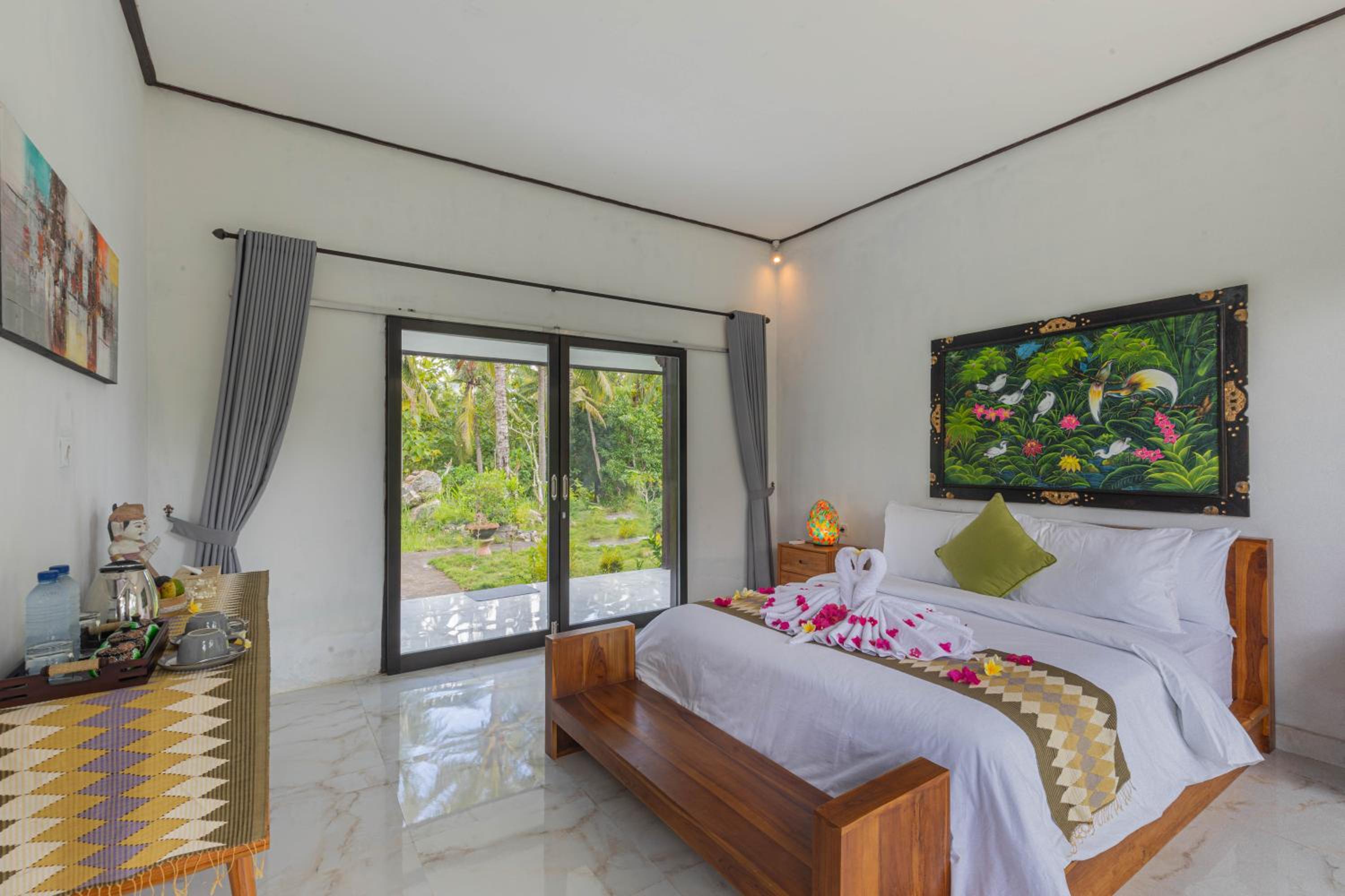 Deluxe Room - Photo 2
