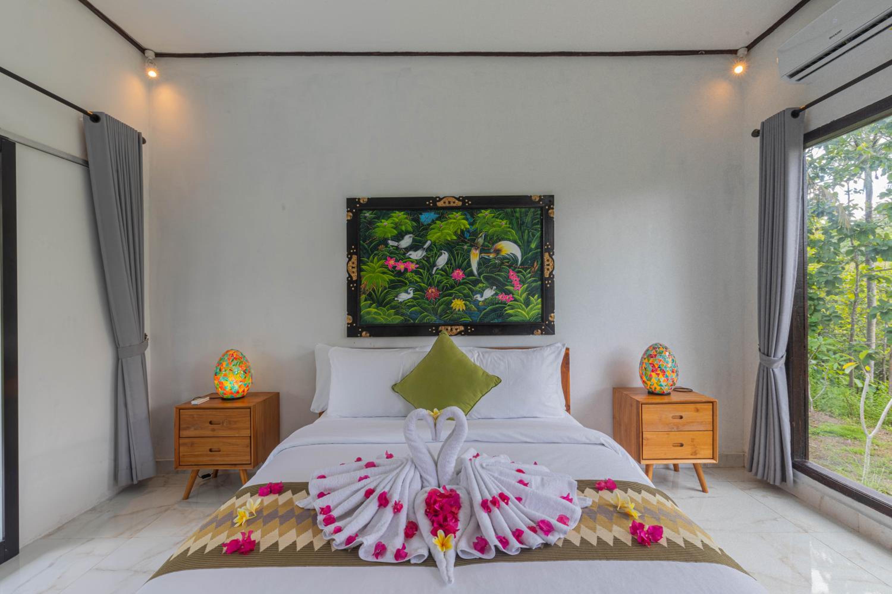 Deluxe Room - Photo 4