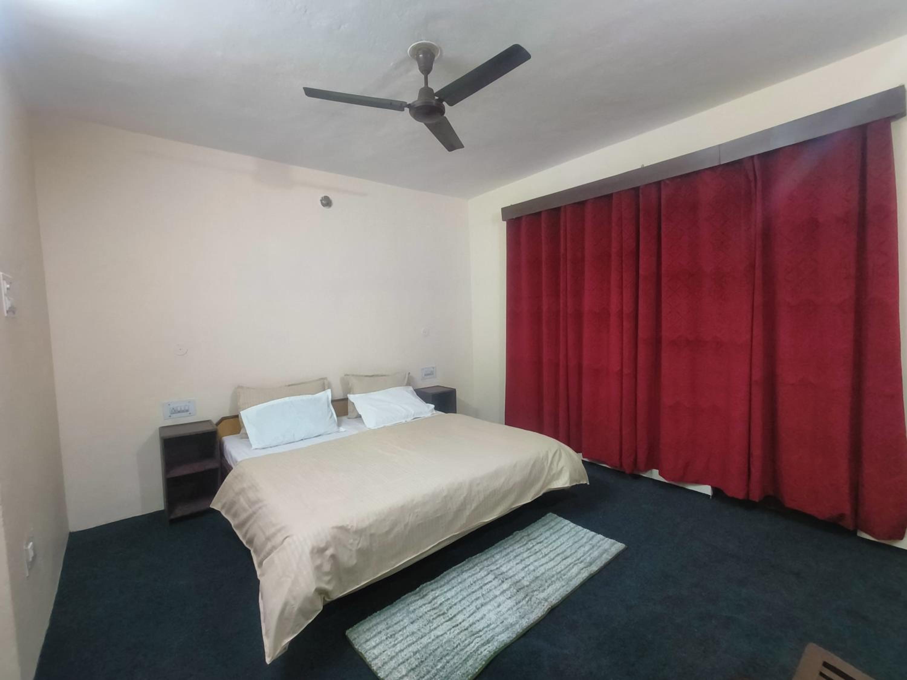 Double Room with Balcony photo 2